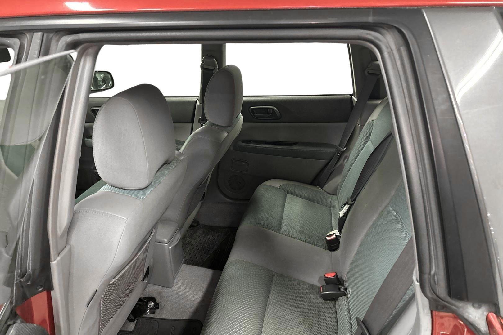 SUBARU FORESTER 2004