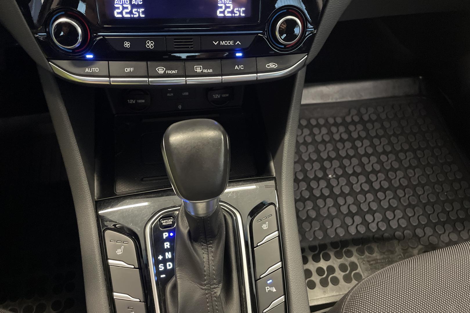 Hyundai IONIQ plug-in 20