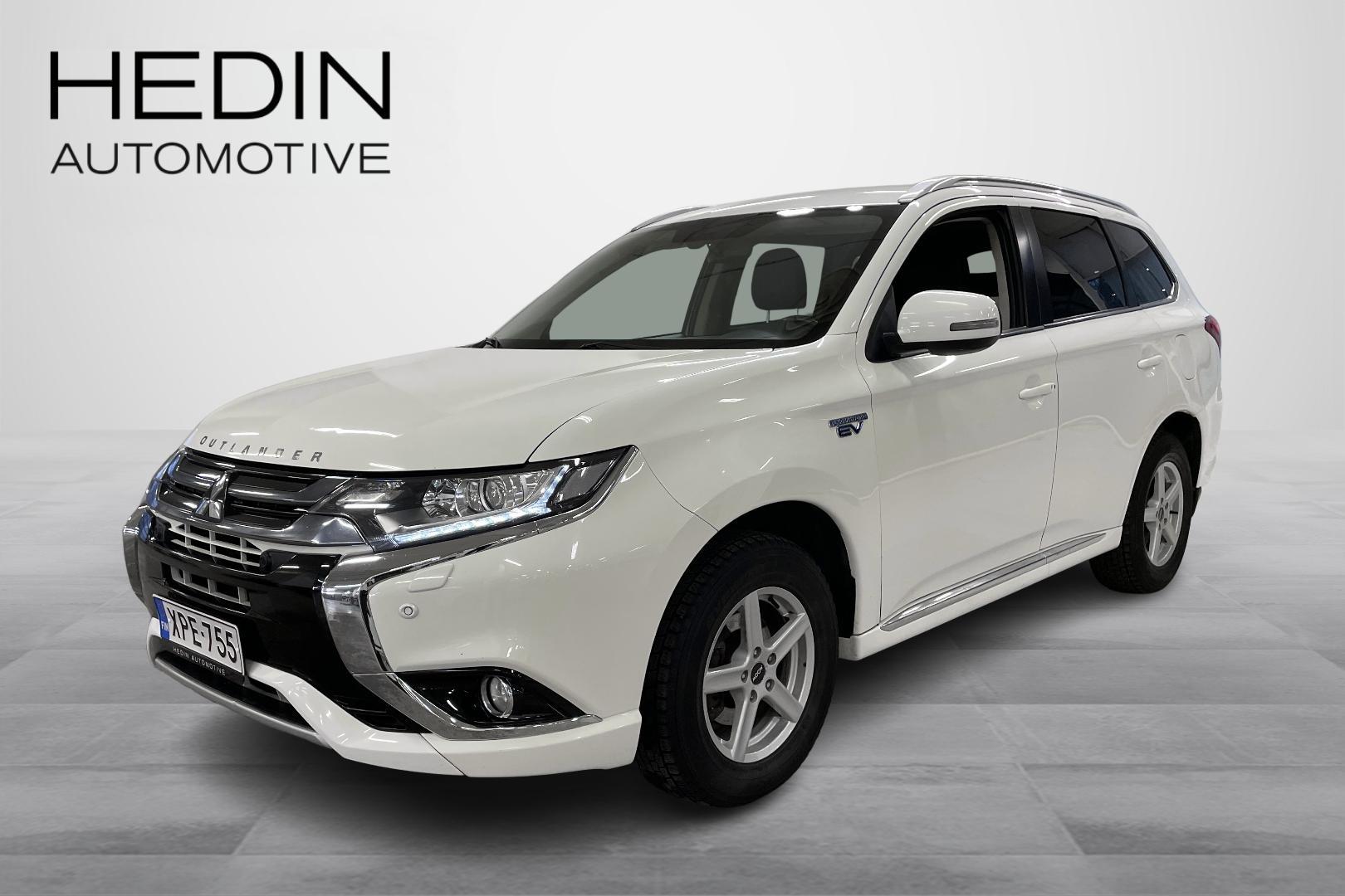 Mitsubishi Outlander PHEV 2016