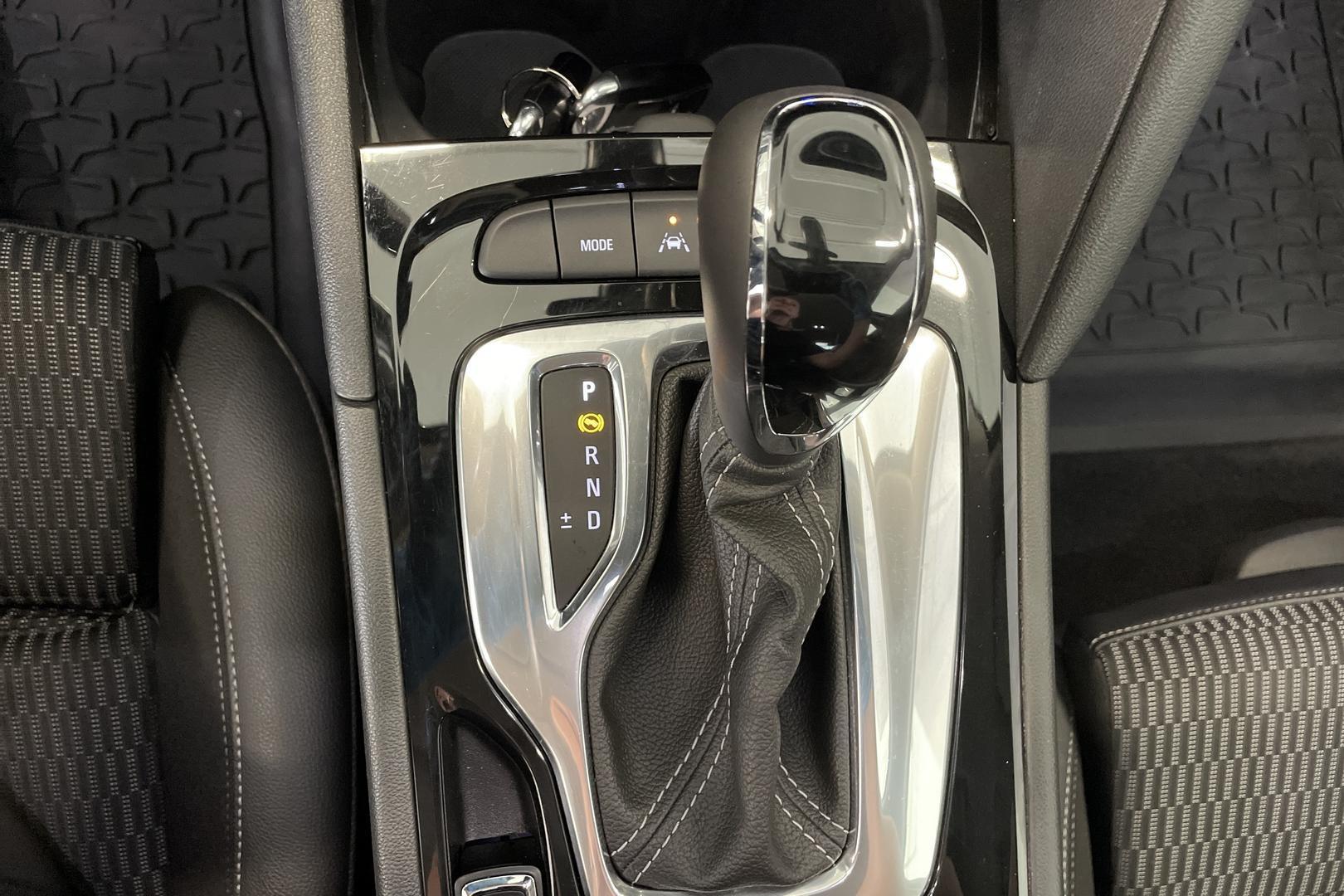 OPEL INSIGNIA 2022