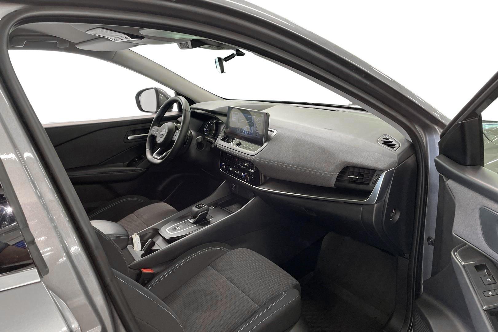 NISSAN Qashqai 2025