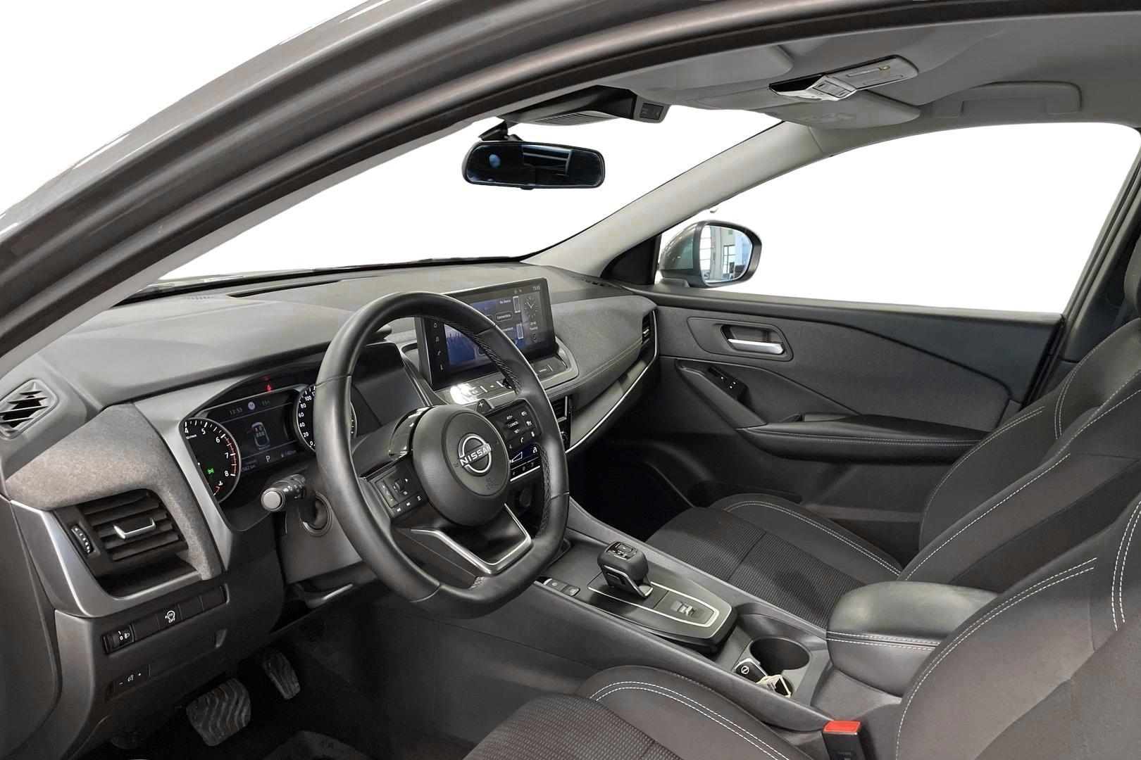 NISSAN Qashqai 2025