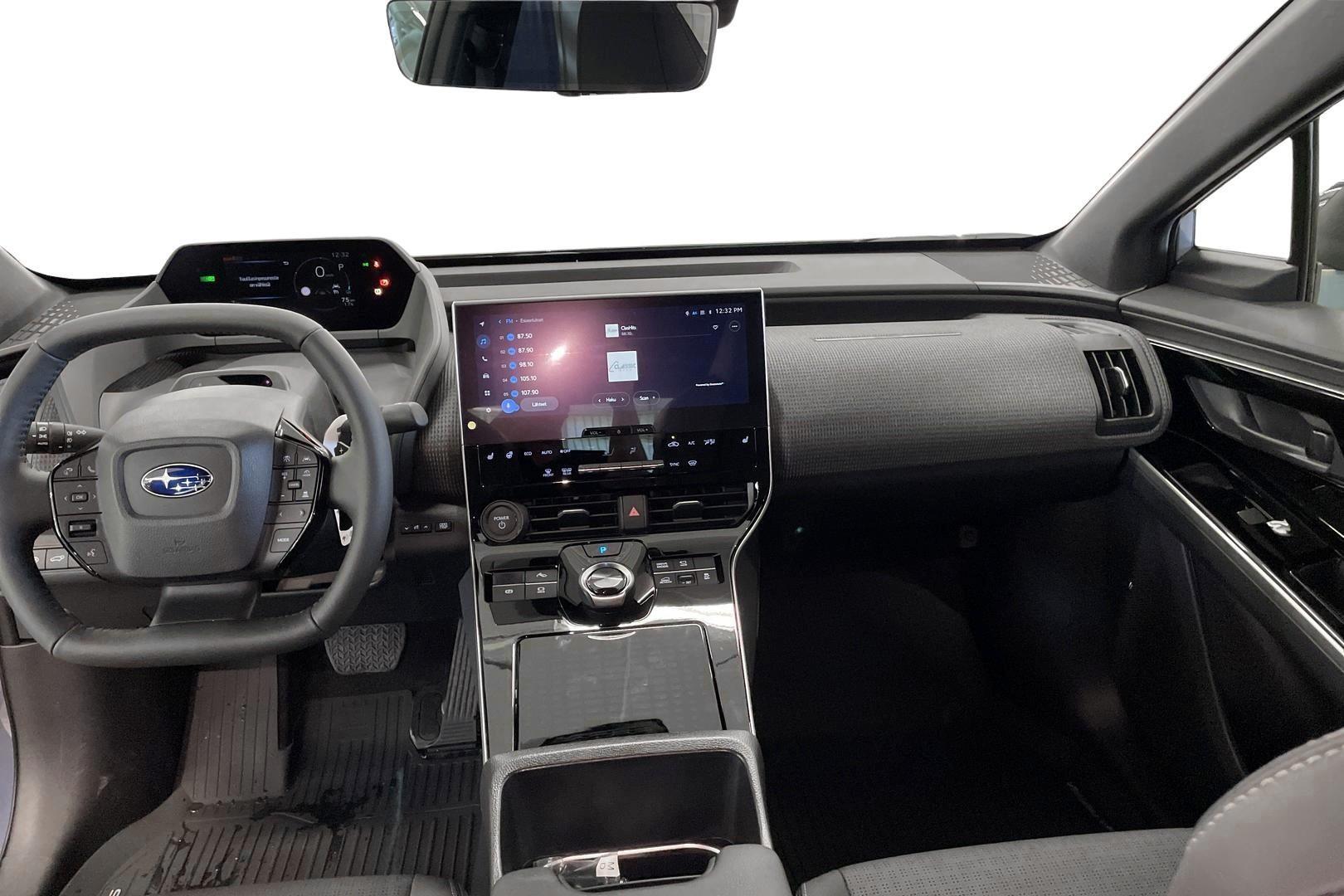 SUBARU Solterra 2025