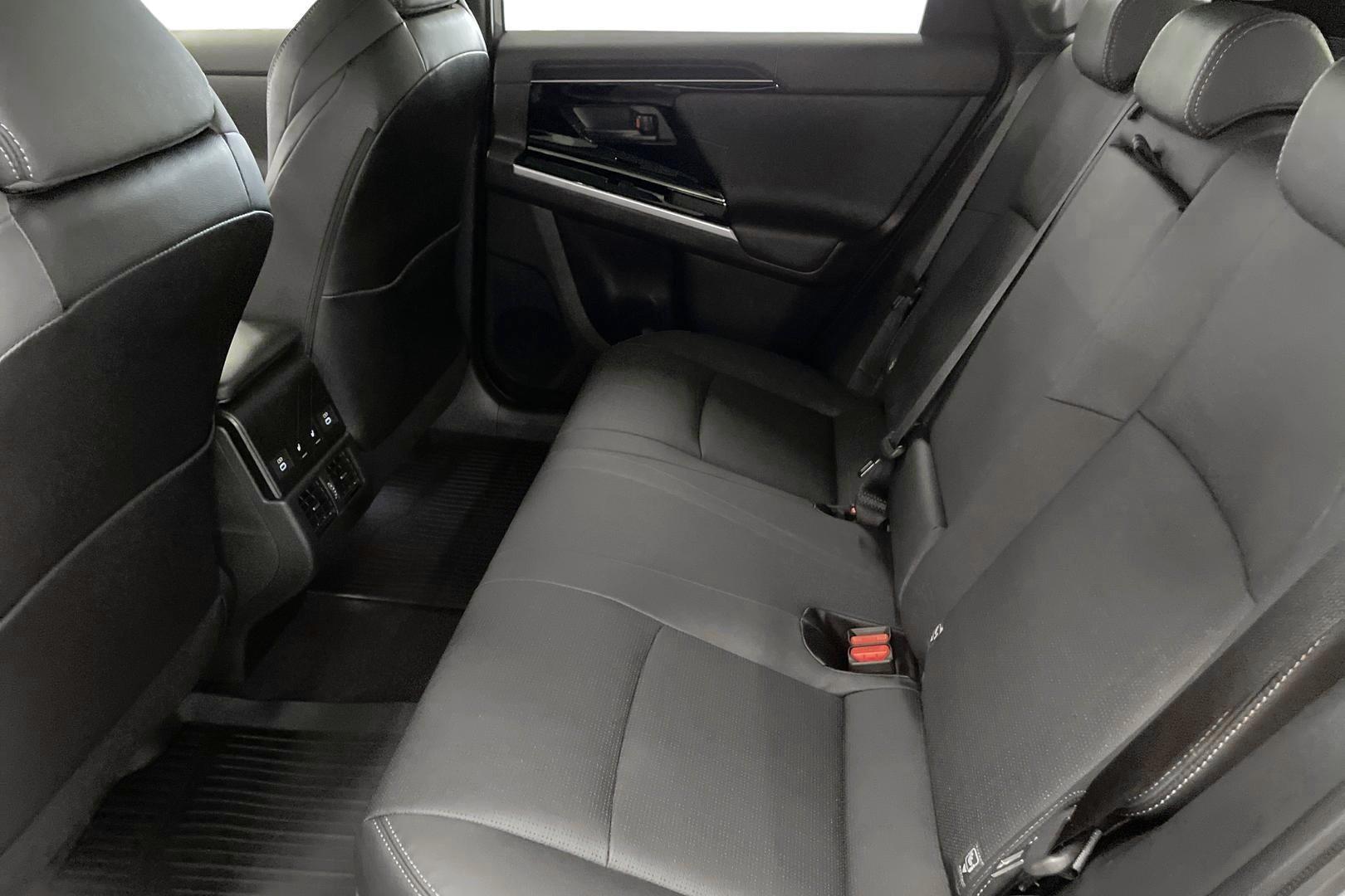 SUBARU Solterra 2025