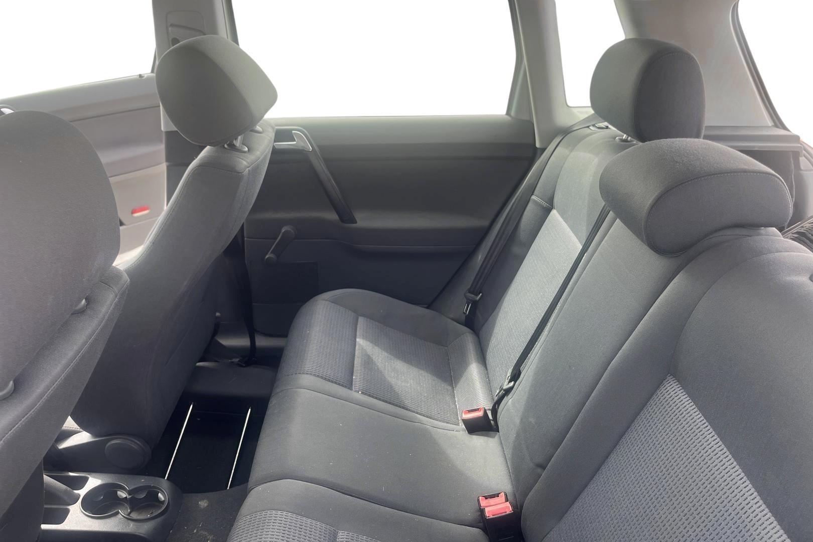 VOLKSWAGEN POLO 2002