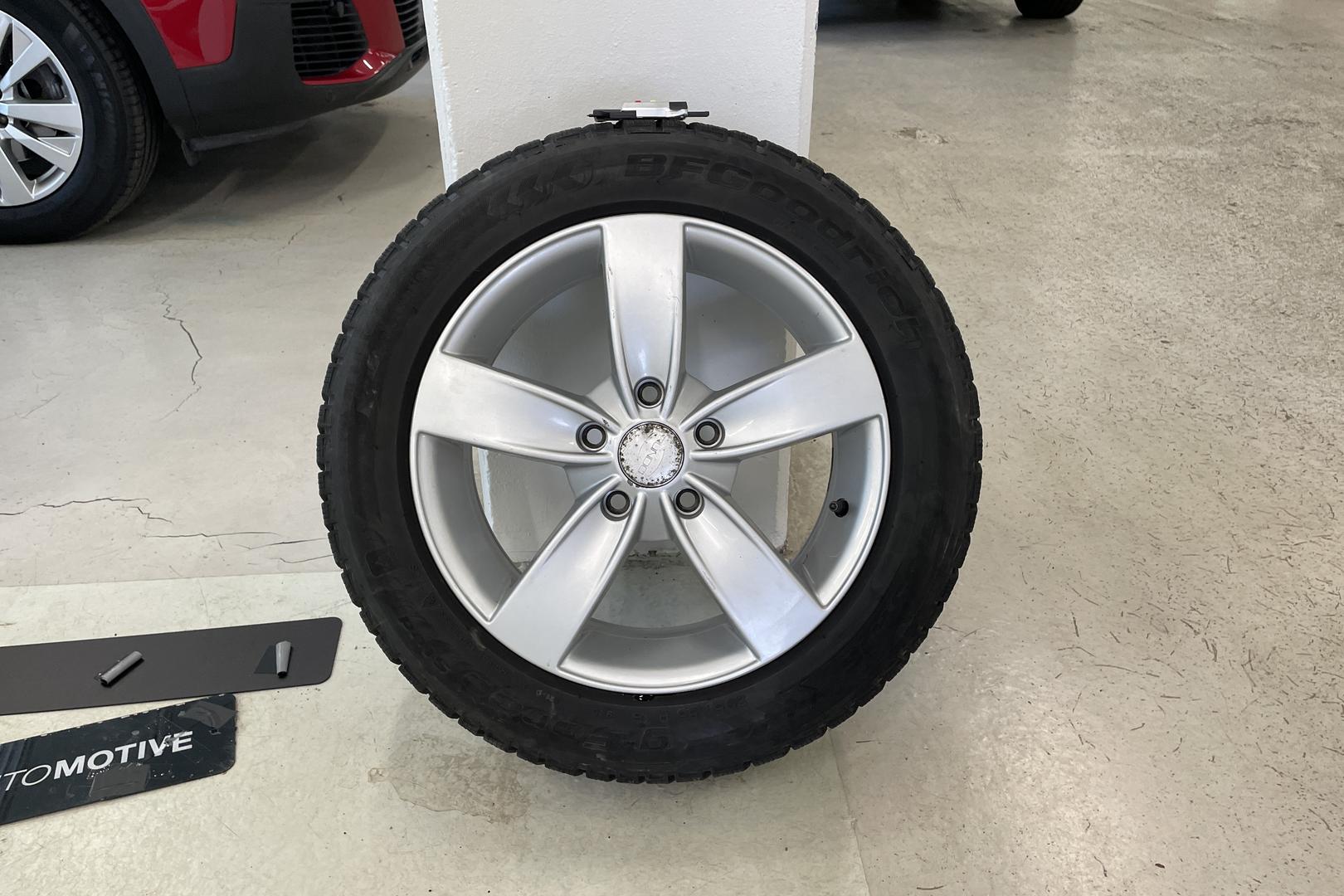 TOYOTA AURIS 14