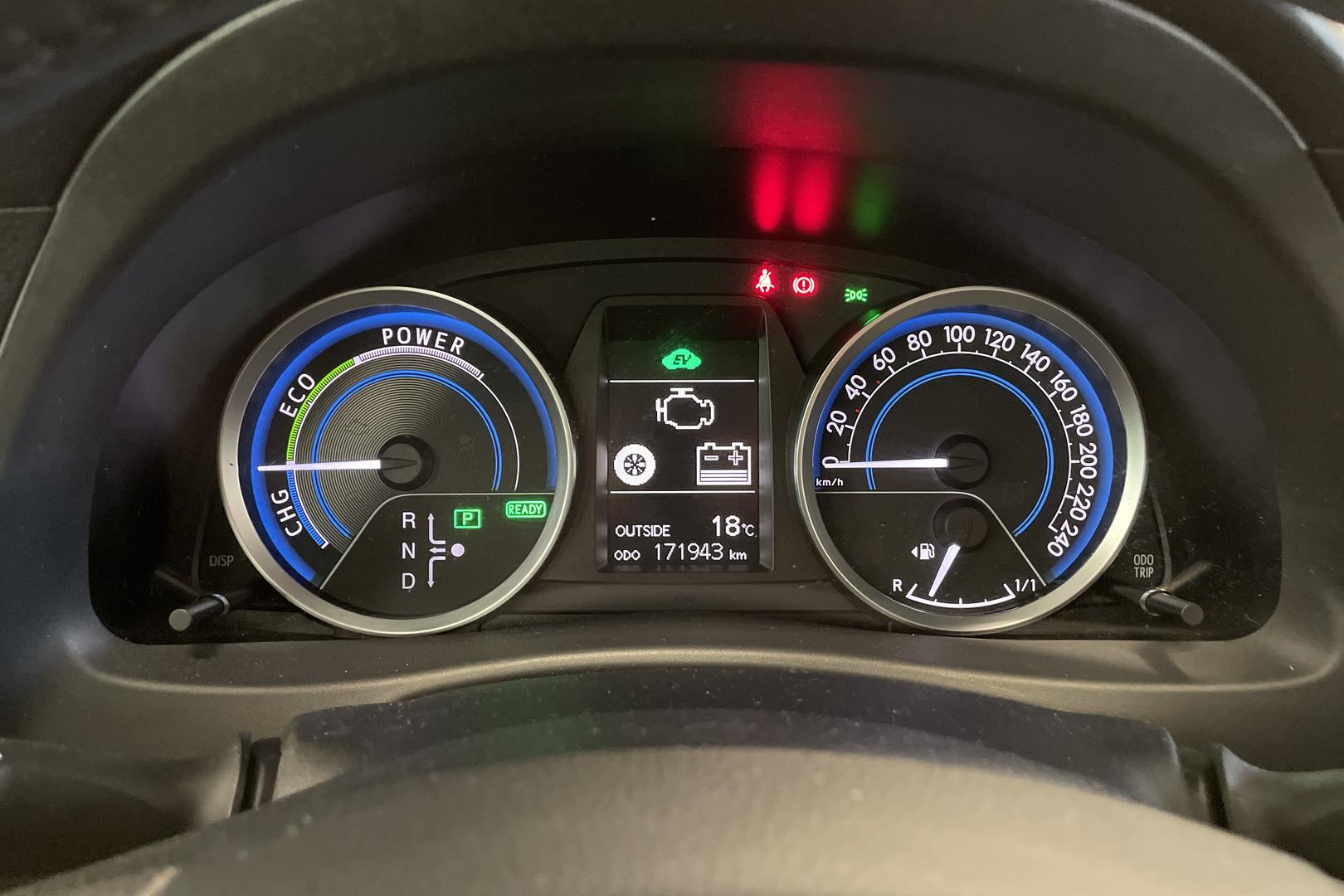 TOYOTA AURIS 17