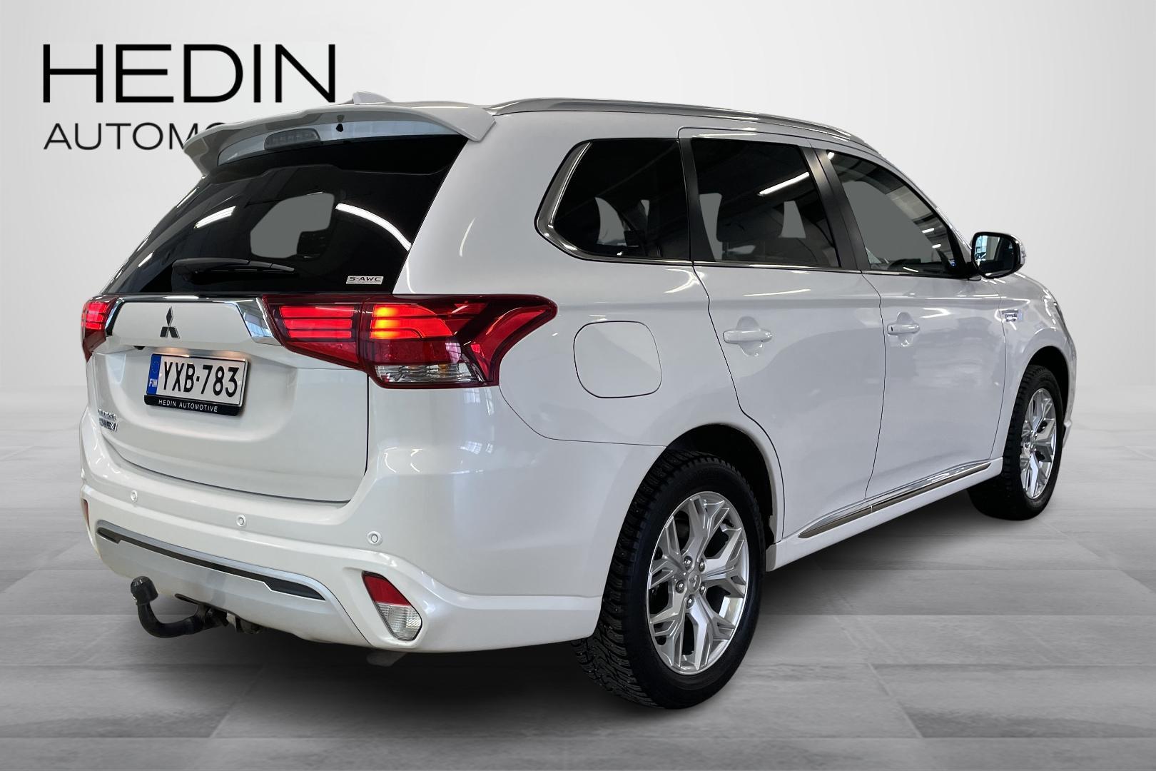 MITSUBISHI Outlander PHEV 2021