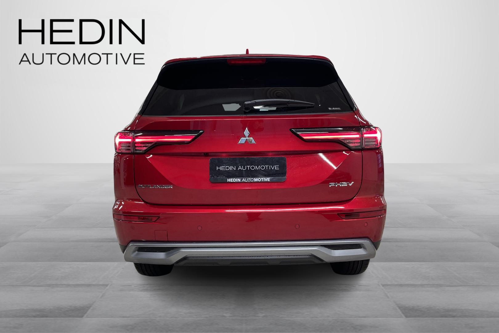 Mitsubishi Outlander 2025