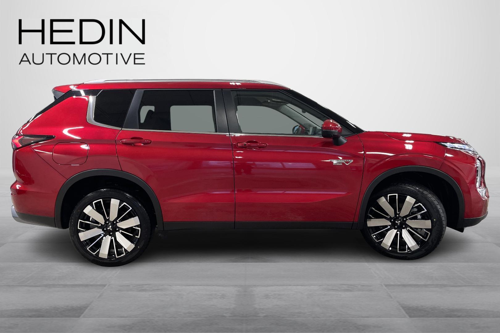 Mitsubishi Outlander 2025