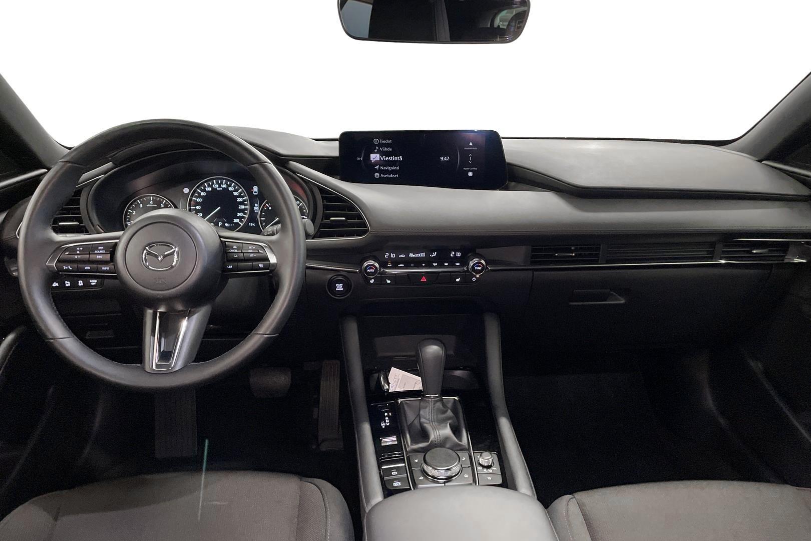 MAZDA 3 2025