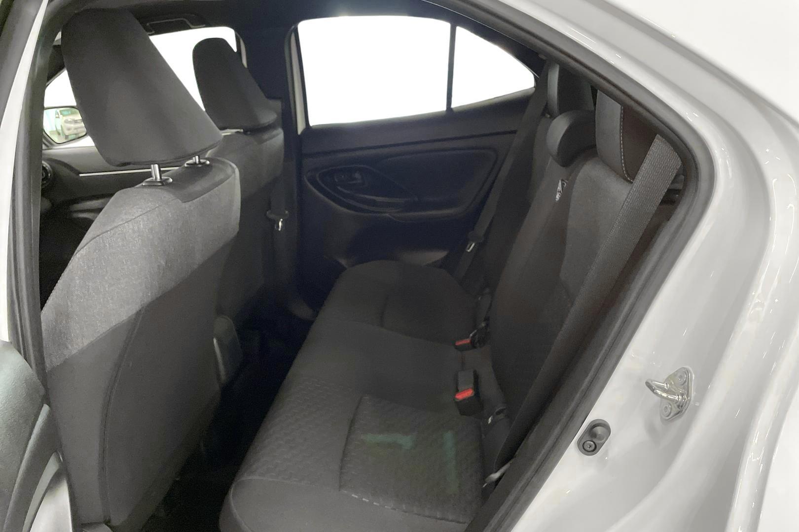 Toyota Yaris Cross 9