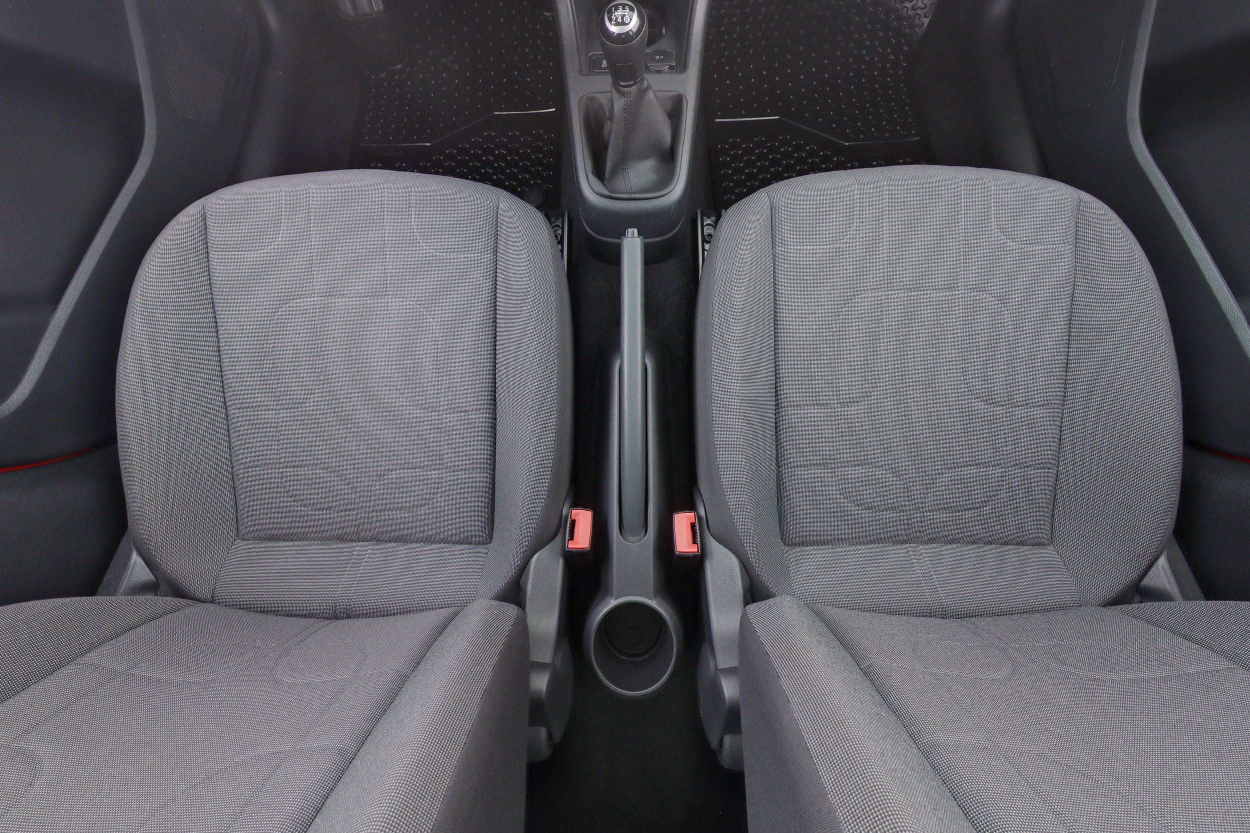 VOLKSWAGEN up! 2015