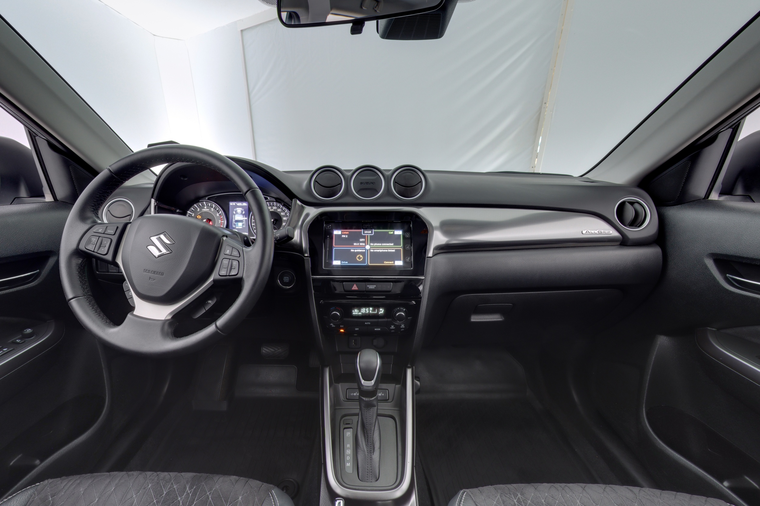 SUZUKI Vitara 2024
