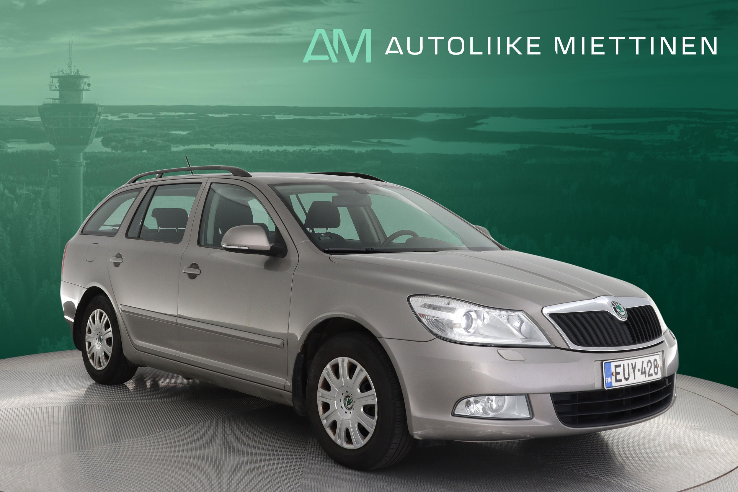 SKODA Octavia 2012