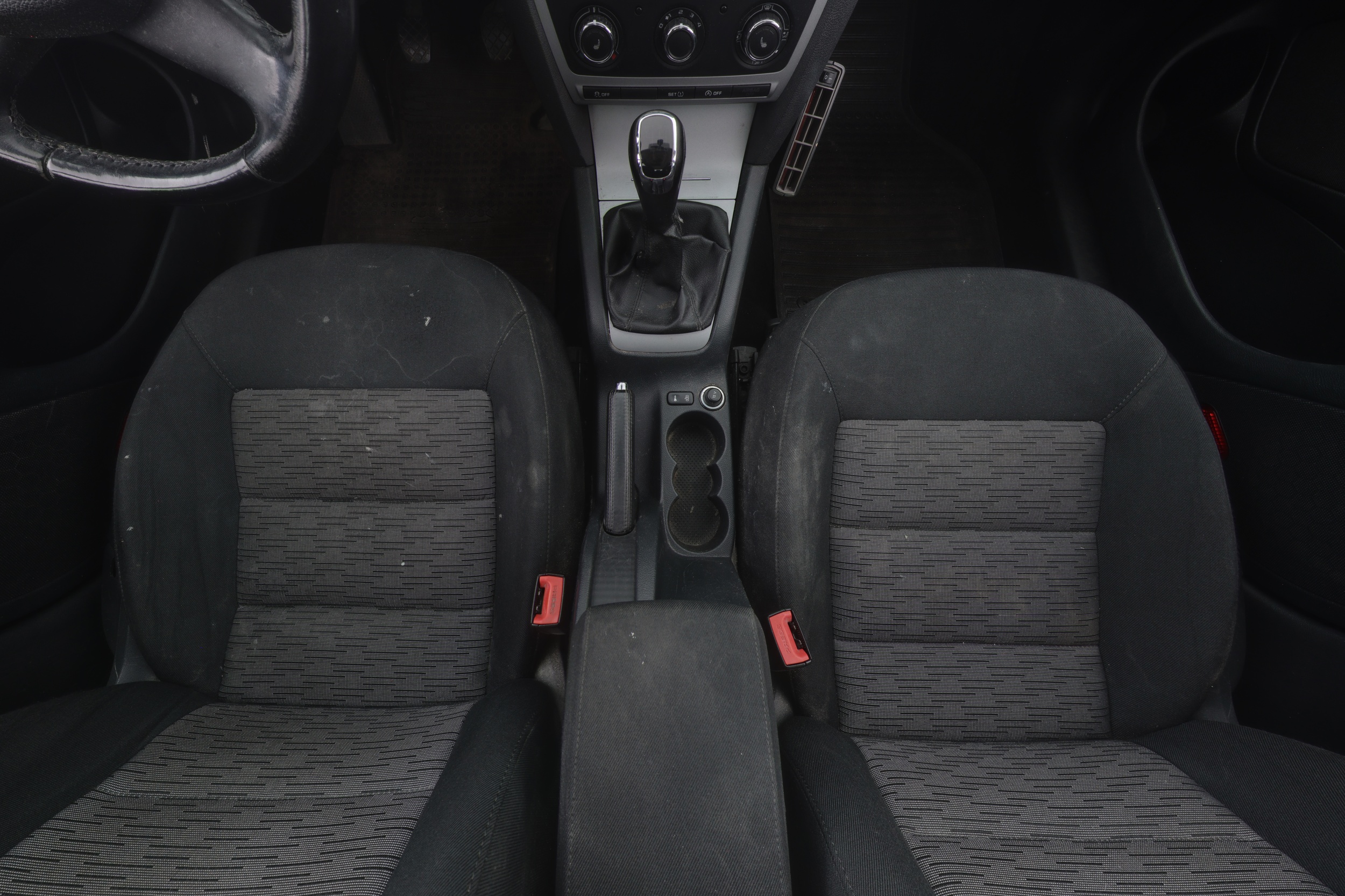 SKODA Octavia 2012