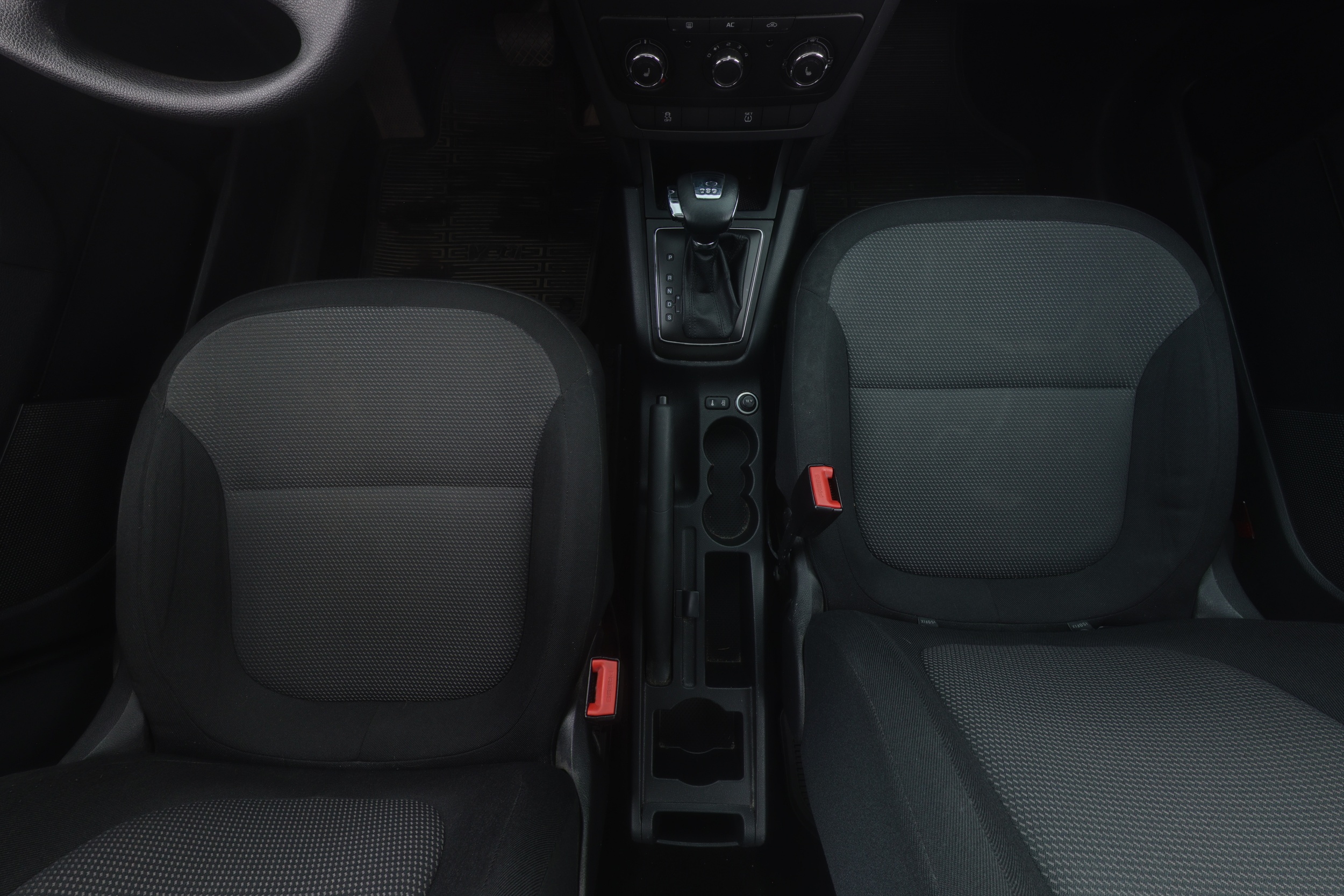 SKODA Yeti 2011