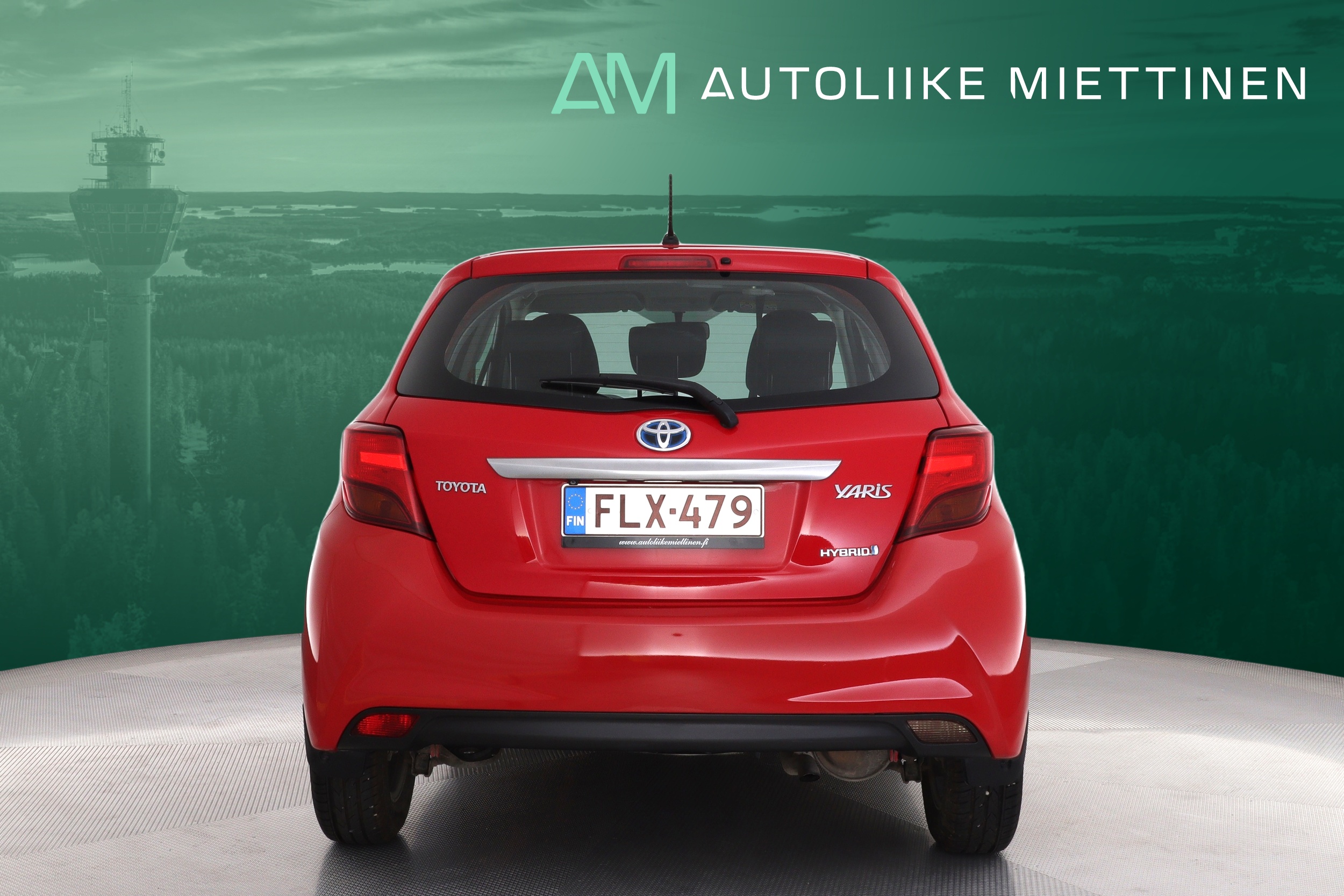 TOYOTA Yaris 2015