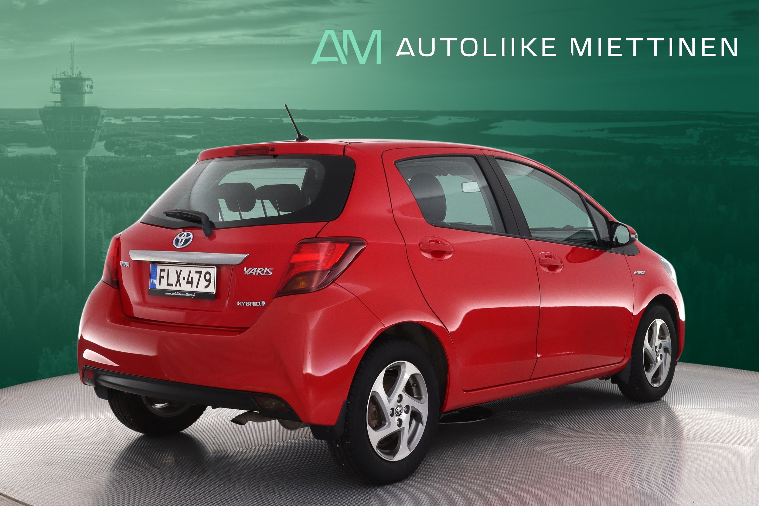 TOYOTA Yaris 2015