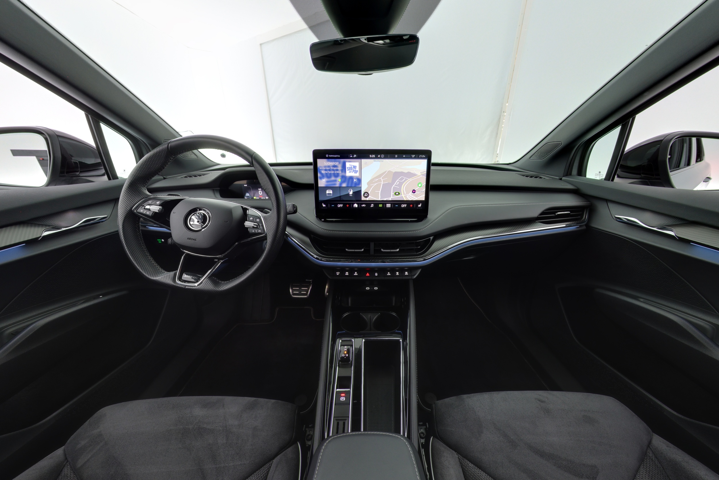 SKODA Enyaq 2023