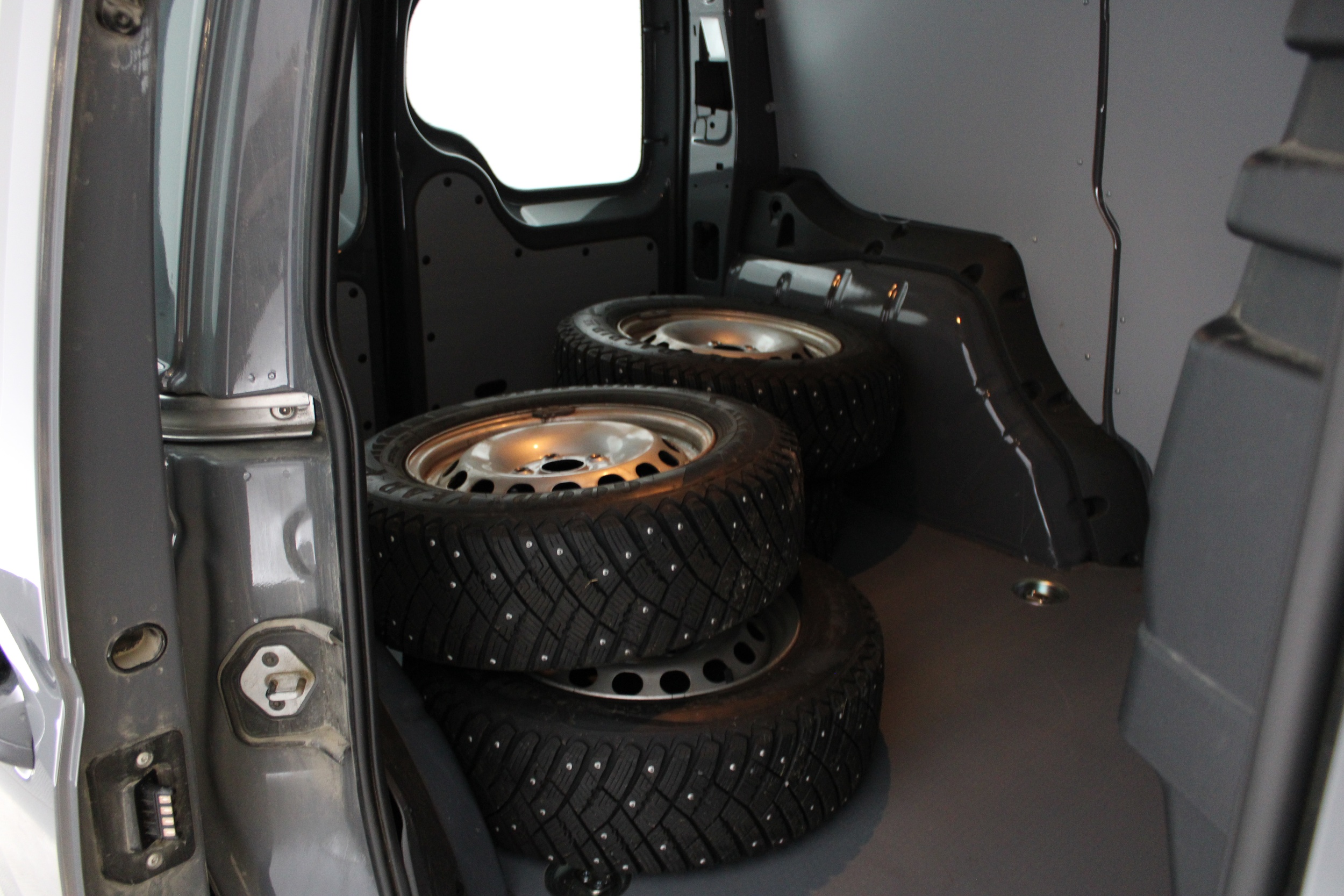 VOLKSWAGEN Caddy 2022