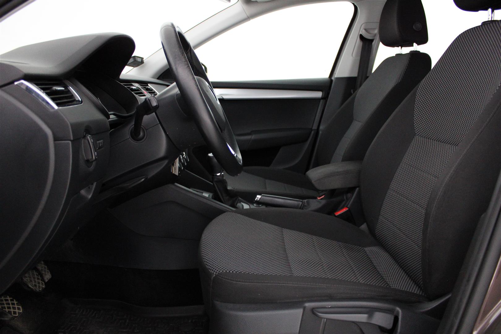 SKODA Octavia 2015