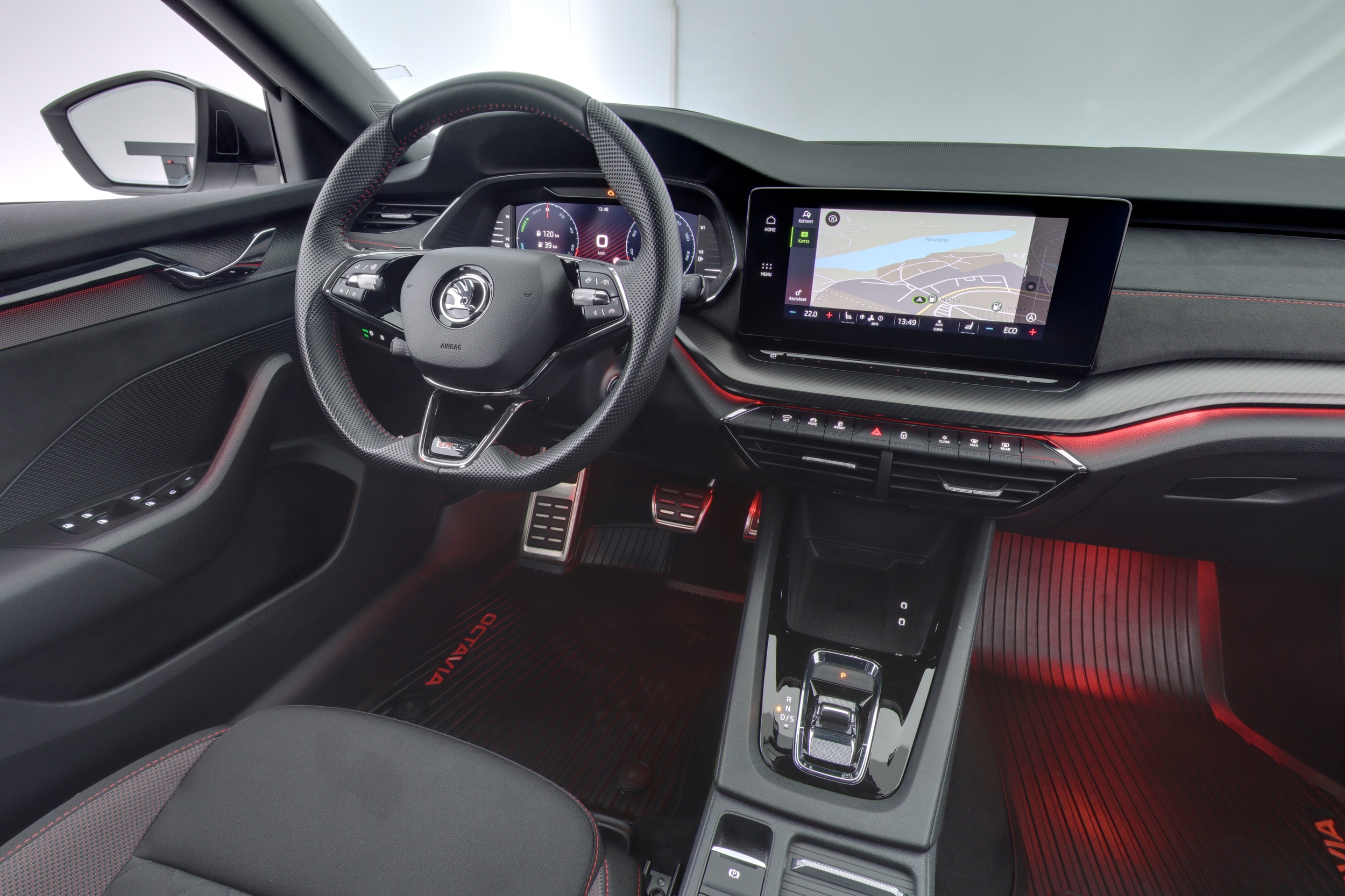 SKODA Octavia 2024