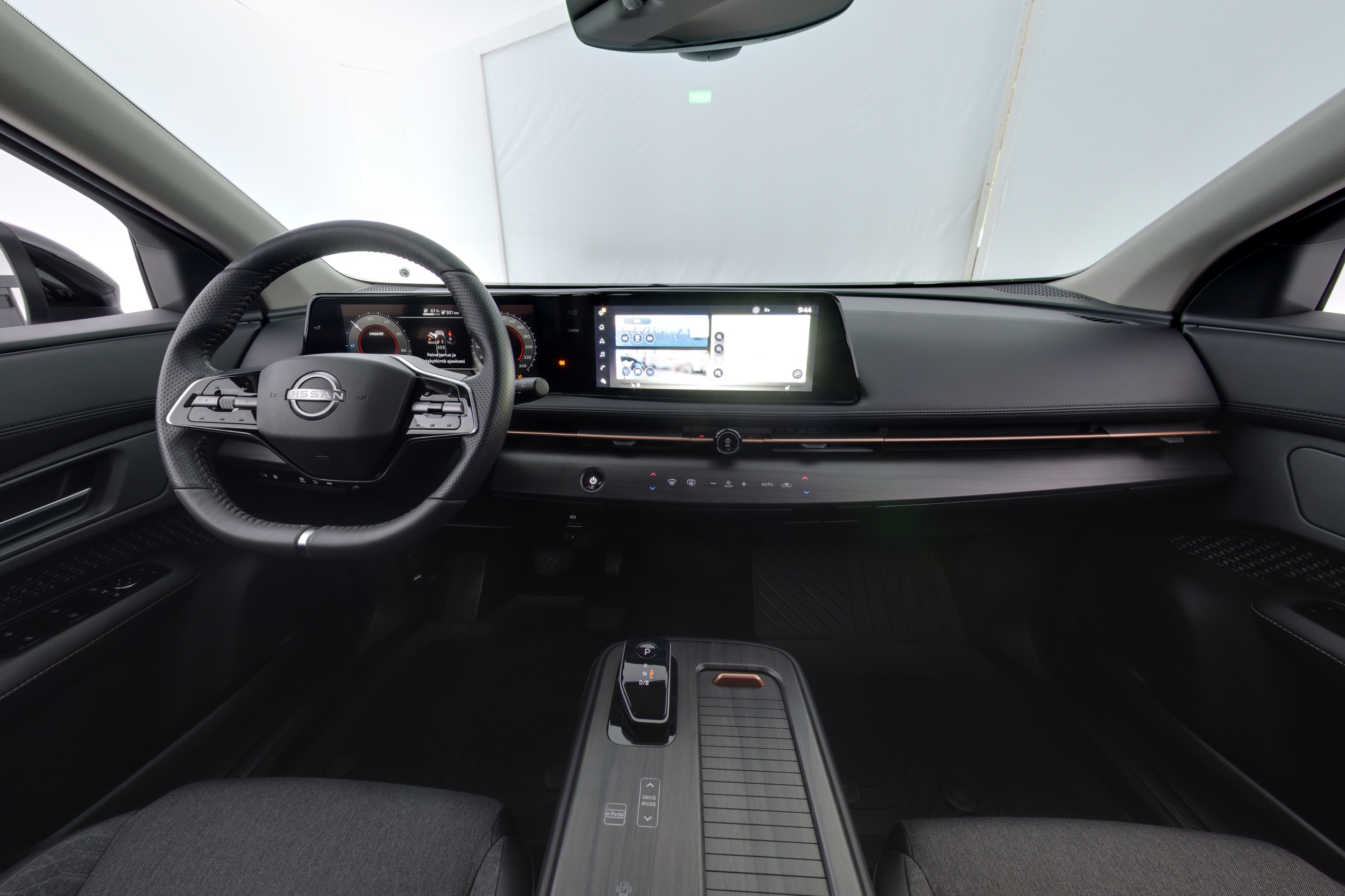 NISSAN Ariya 2024