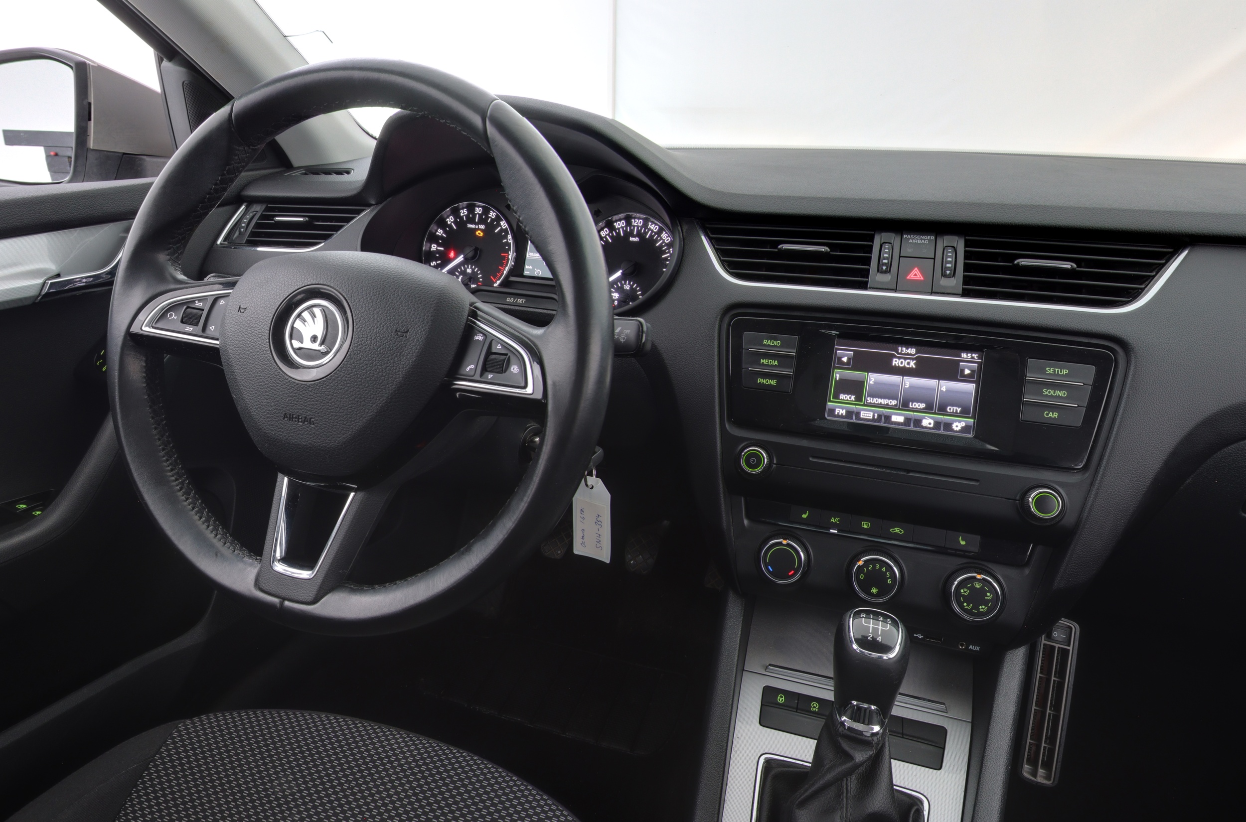 SKODA Octavia 2015