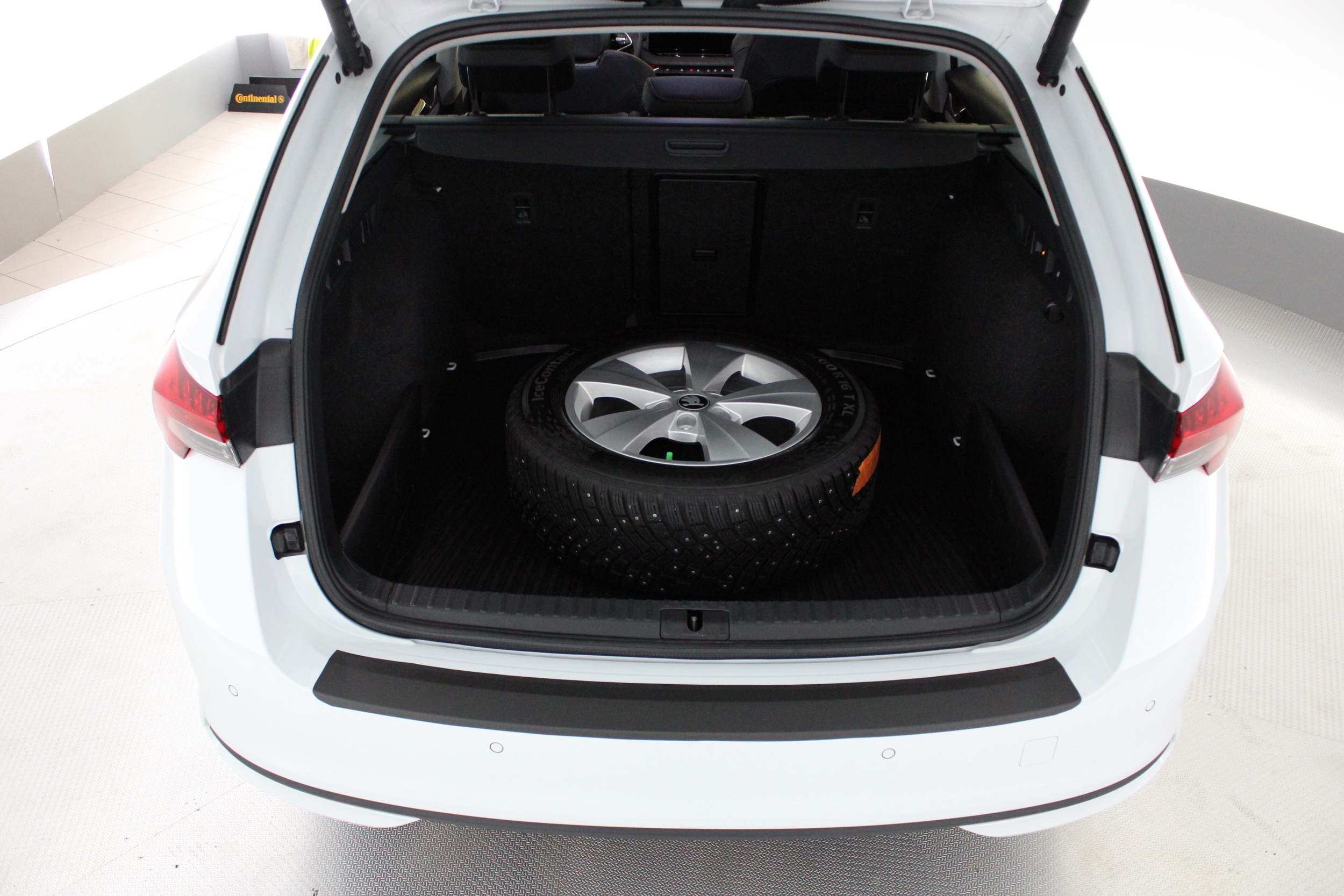 SKODA Octavia 2025