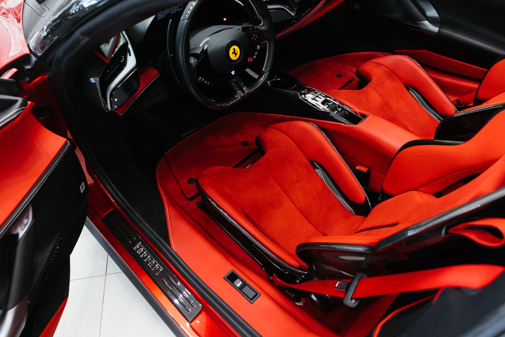 Ferrari SF90 spider 2024