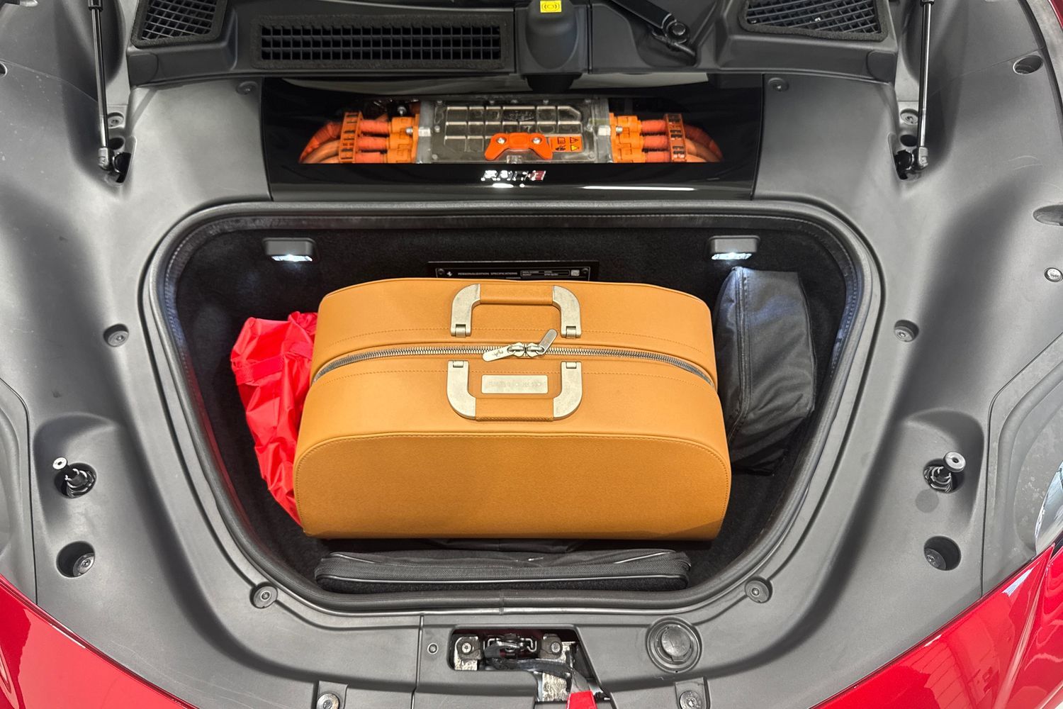 Ferrari SF90 spider 2024