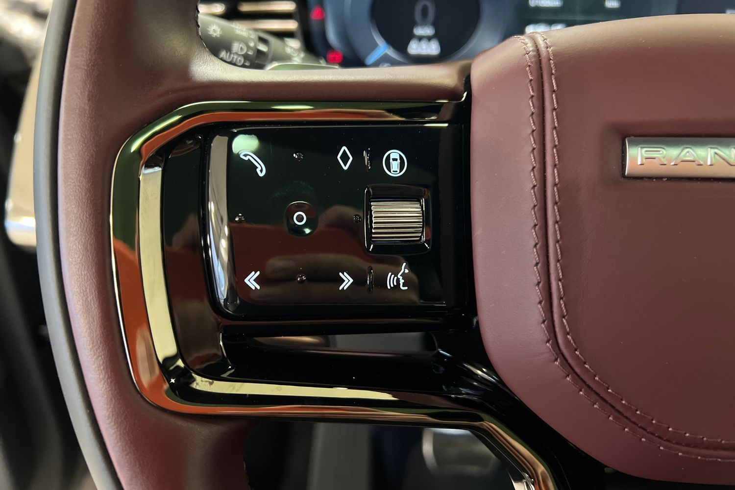 Land Rover Range Rover Sport 2024