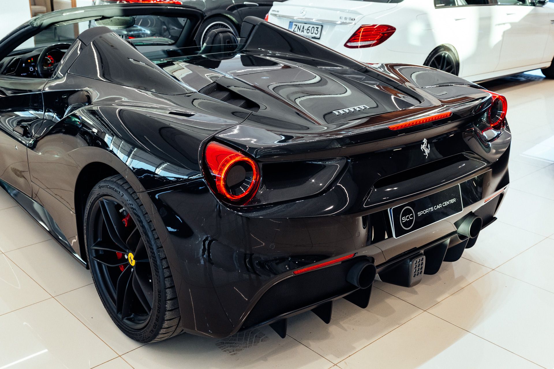 Ferrari 488 2017