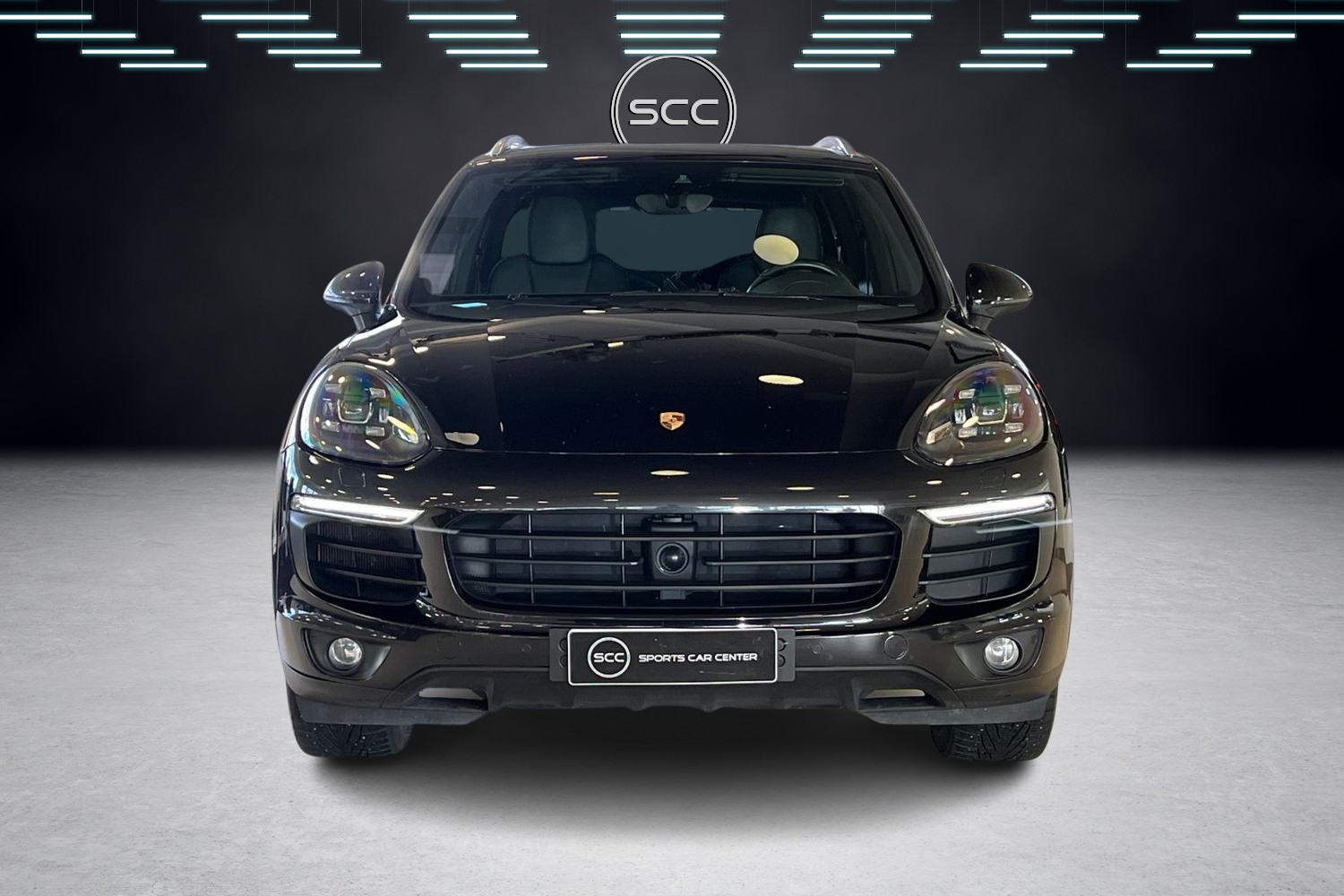 Porsche Cayenne S E-hybrid // ACC / Takanäytöt / Ilmastoidut etuistuimet / Koukku / PDLS+ / Ilmajousitus / 14-penkit