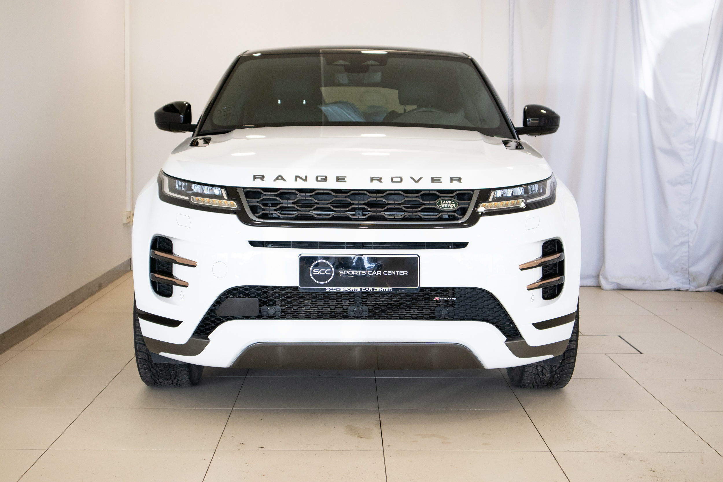 Land Rover Range Rover Evoque P300e Plug-in hybrid AWD R-Dynamic S  // Merkkihuollettu / ACC / Nahkaverhoilu / Cold Climate / 1-om