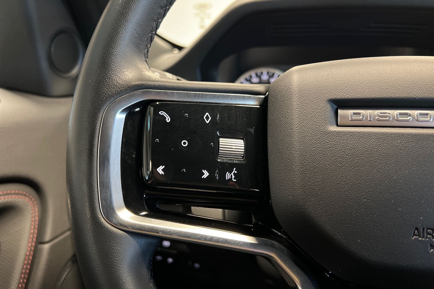 Land Rover Discovery Sport 2022