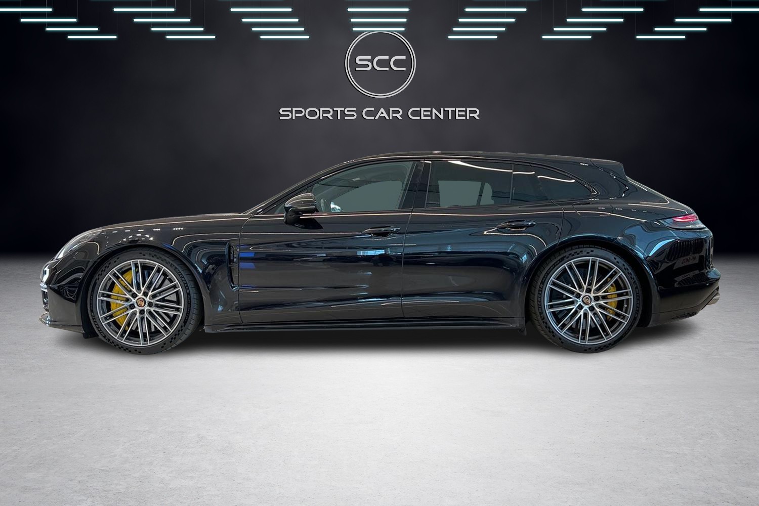 Porsche Panamera Panamera Turbo S Sport Turismo E-Hybrid  // Sport-putkisto / Soft Close / 18-ist / Nightvision / HUD