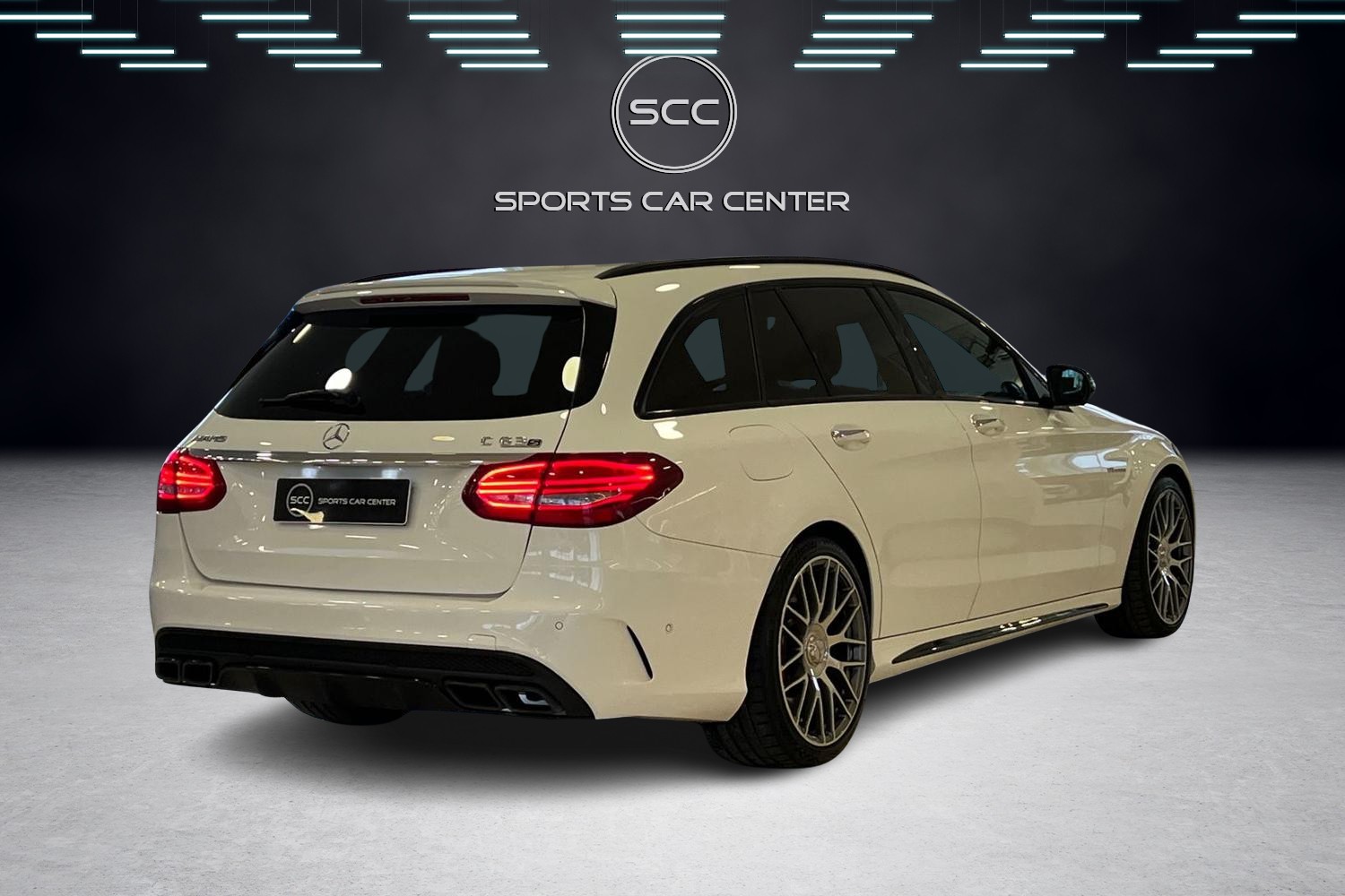 Mercedes-Benz C 63 AMG Mercedes-AMG C 63 S T // Designo / HUD / Burmester / Perf.putkisto / Panorama / Ilmastoidut istuimet