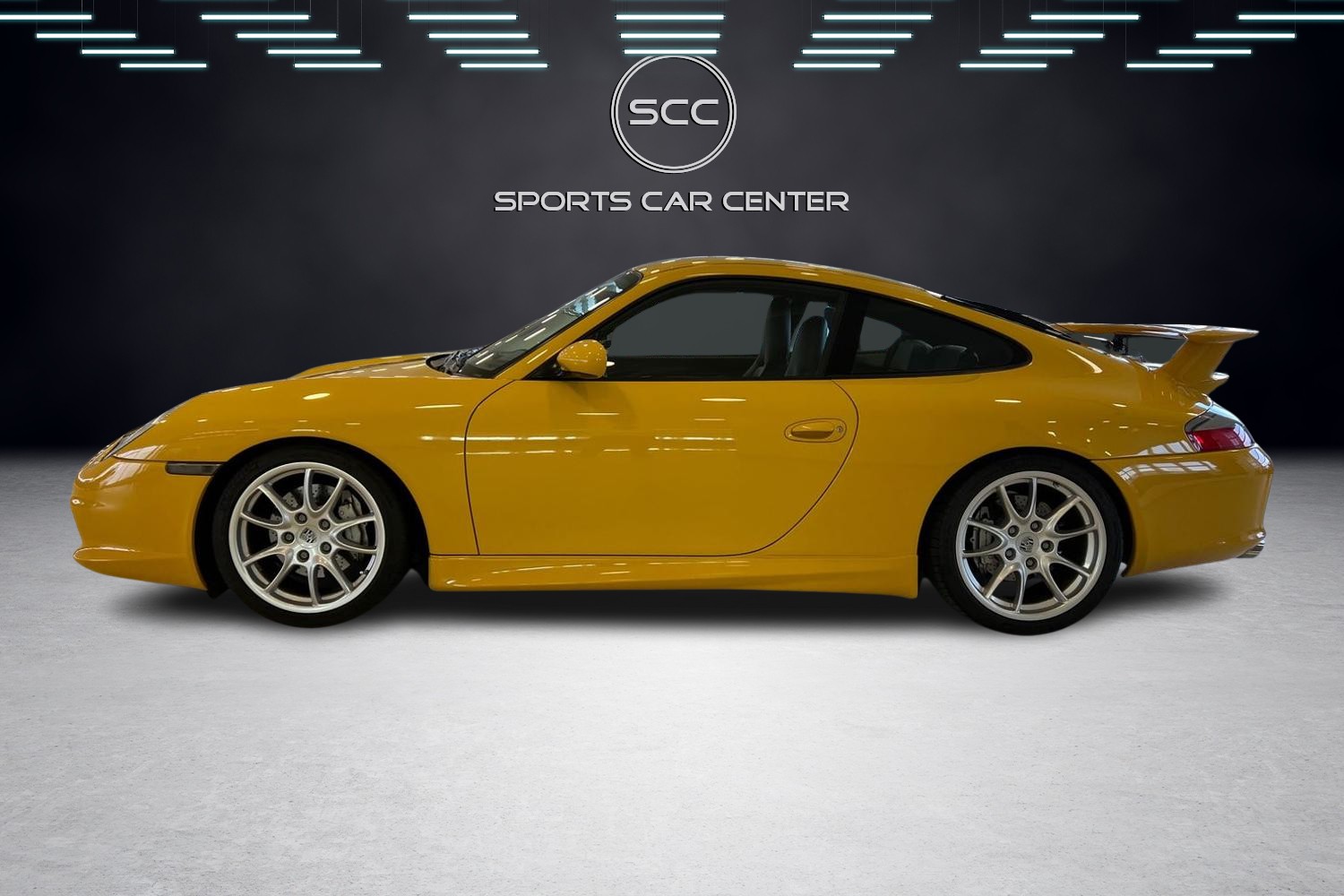 Porsche 911 Carrera 4 Coupe // Speed Yellow  / Tehtaan Carrera Aerokit Cup II / BOSE