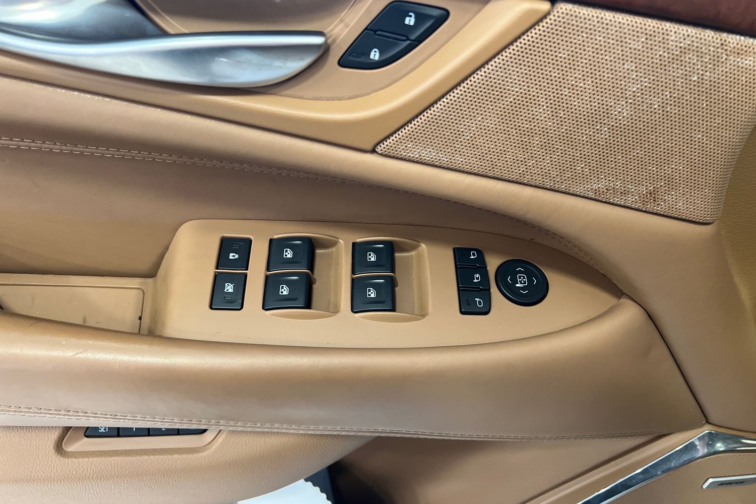 Cadillac Escalade 2016