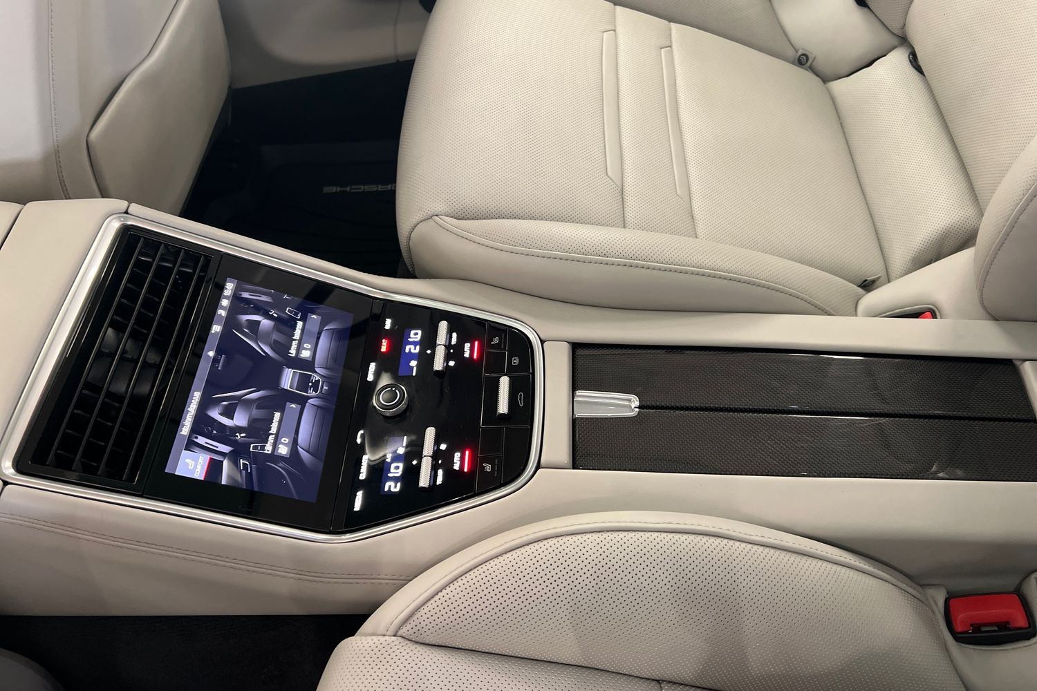 Porsche Panamera 2018