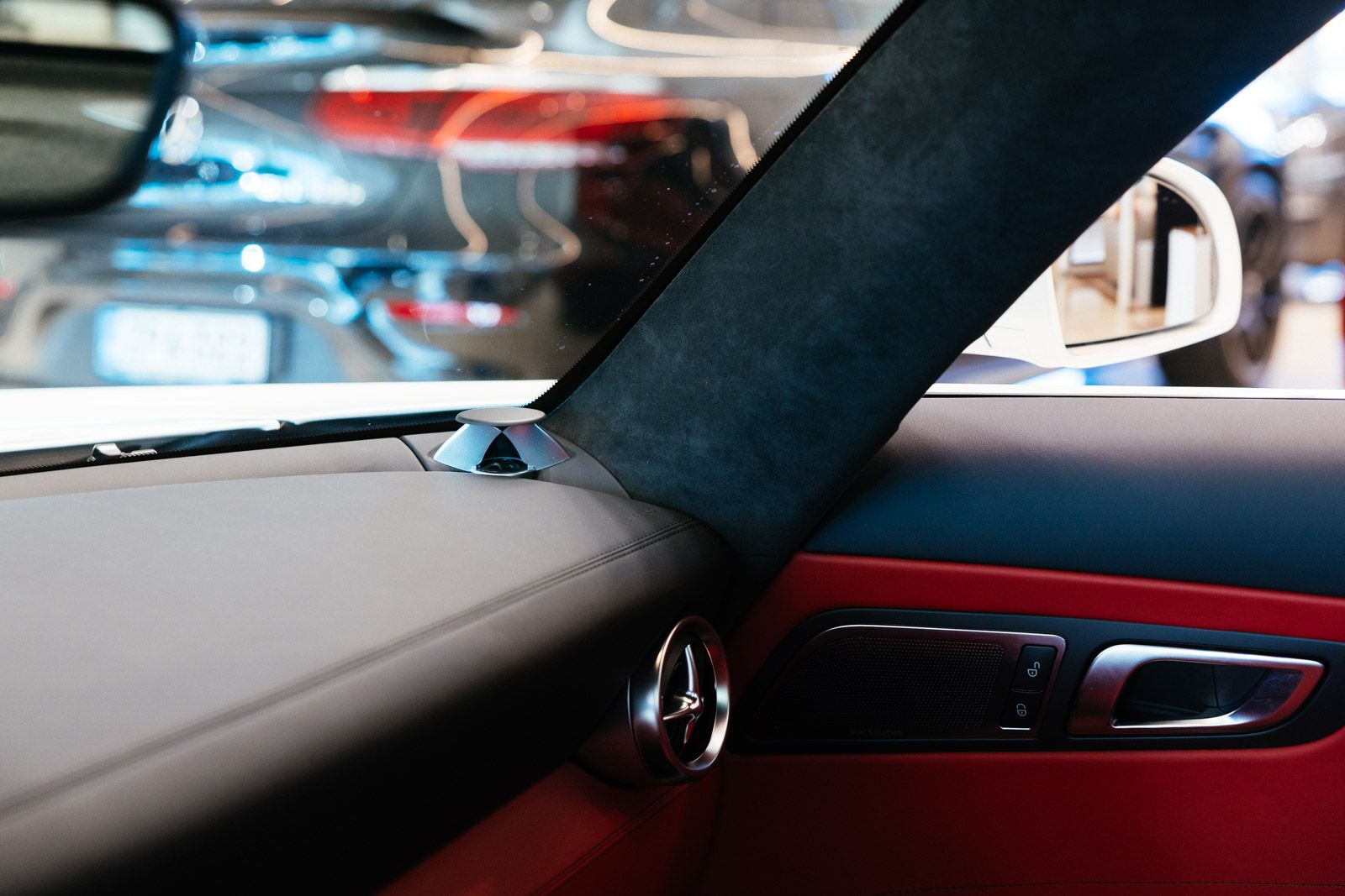 Mercedes-Benz SLS AMG 2010