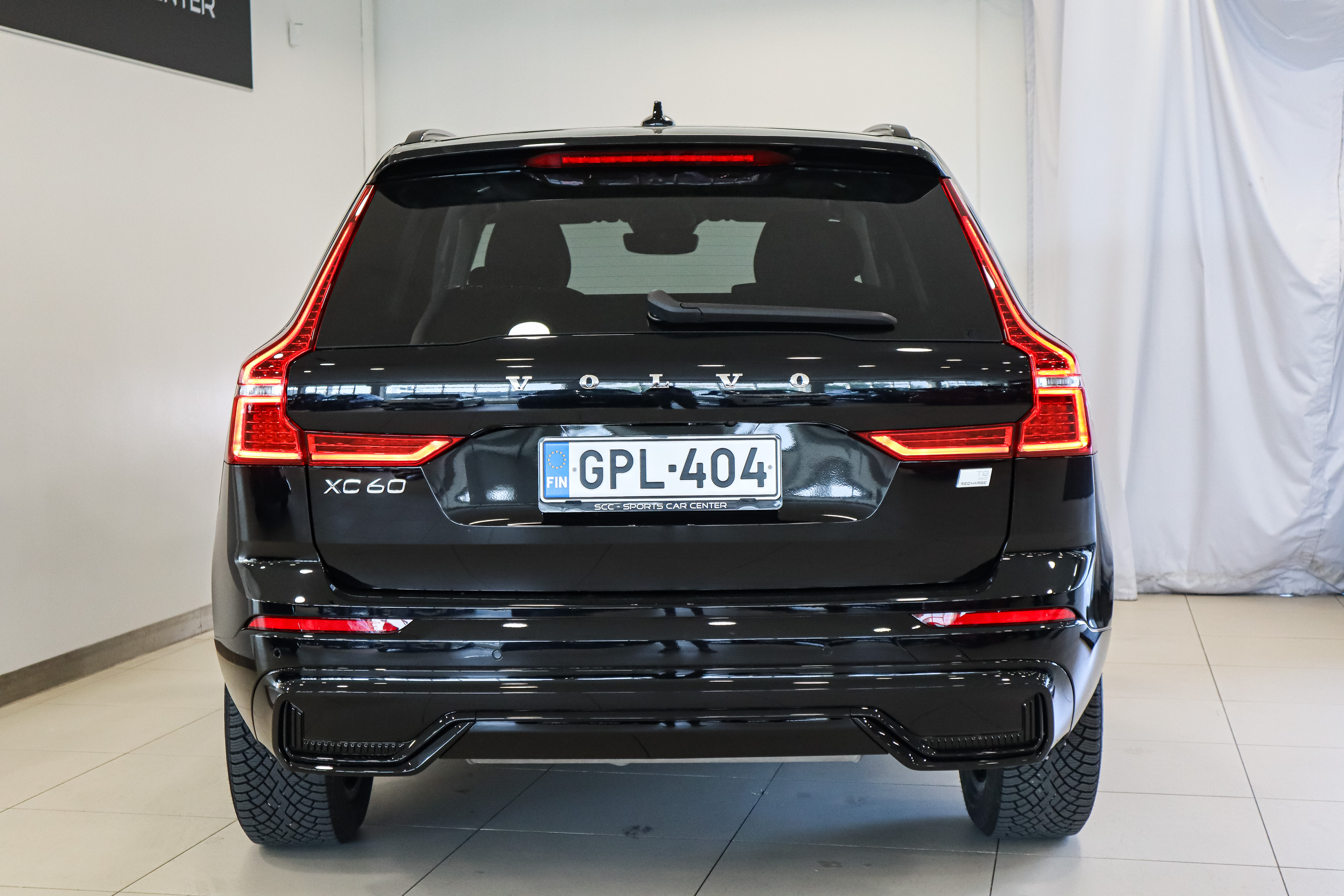 Volvo XC60 T8 AWD Long Range High Performance Plus Dark aut // Panorama / ALV / Kamera / Takuu /  Led / ACC