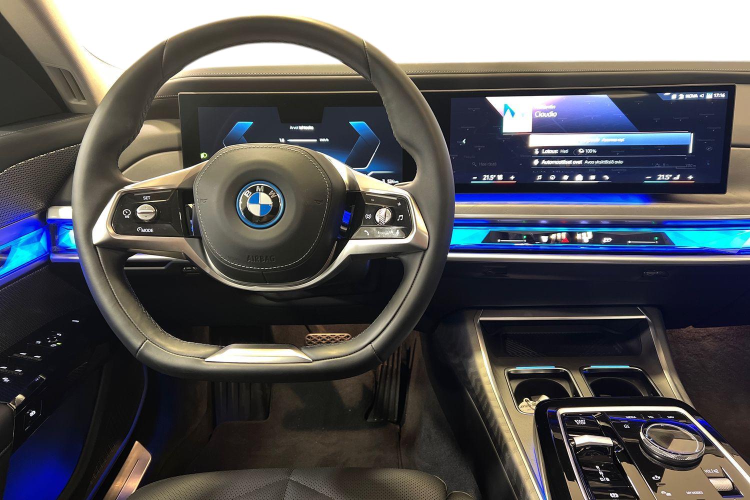 BMW i7 2024