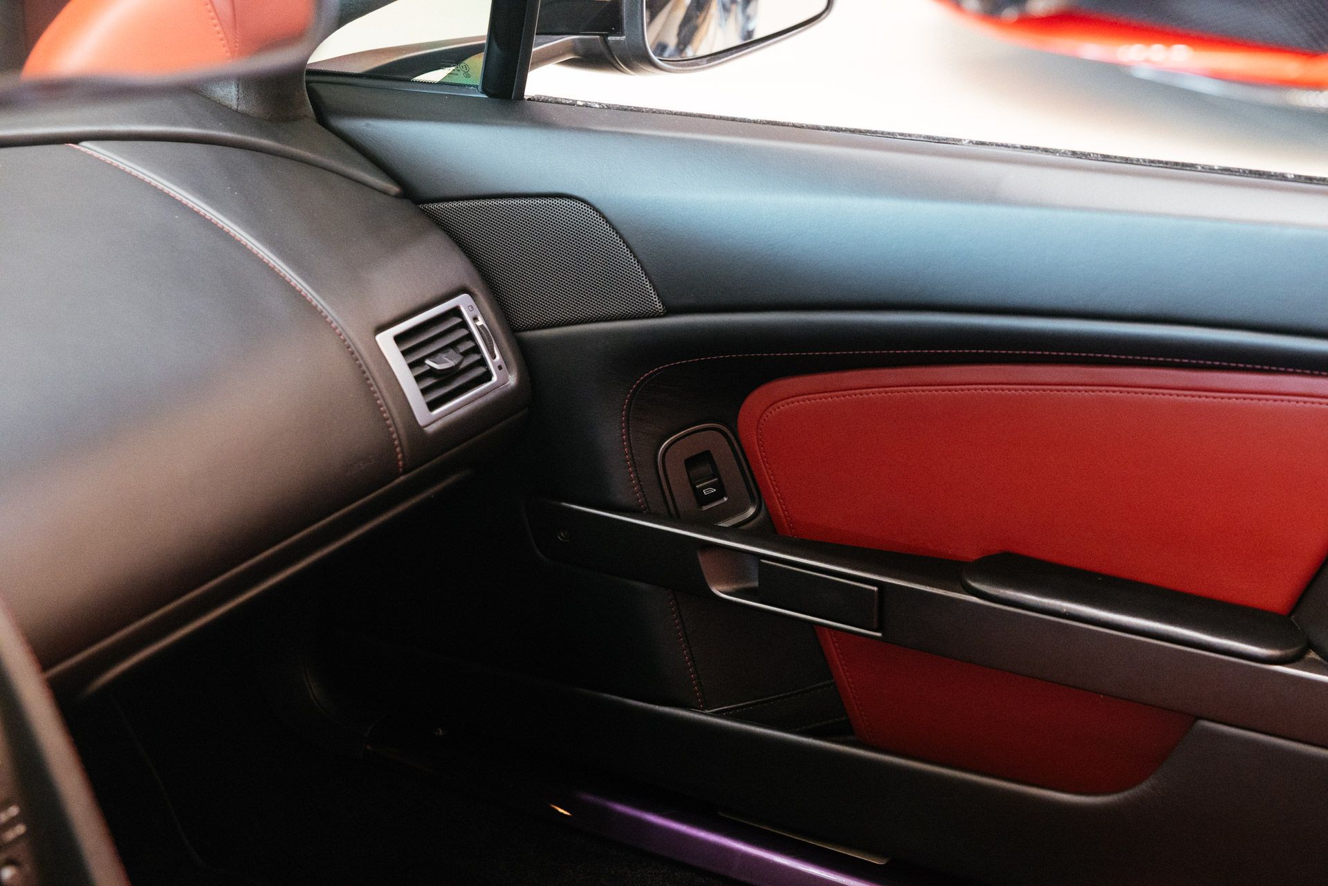 Aston Martin Vantage 2008