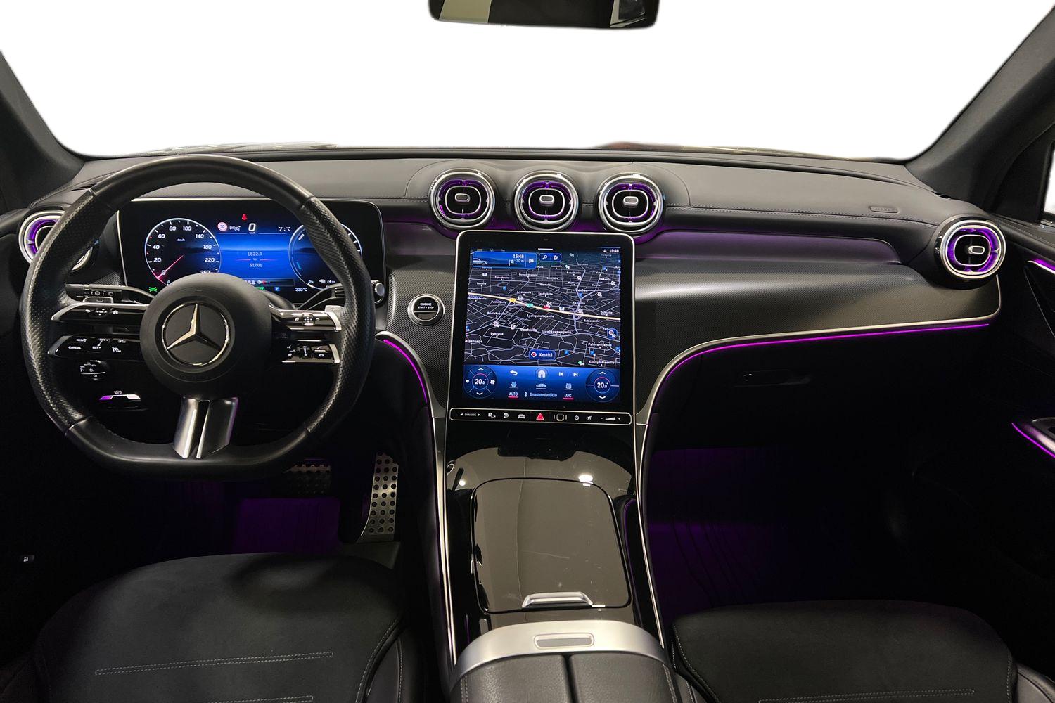 Mercedes-Benz GLC 2023