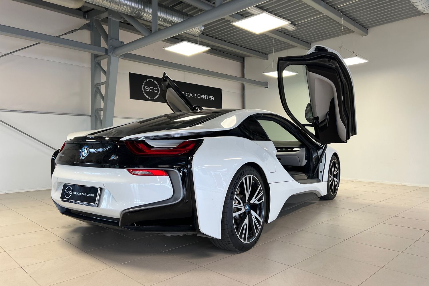 BMW i8 2018