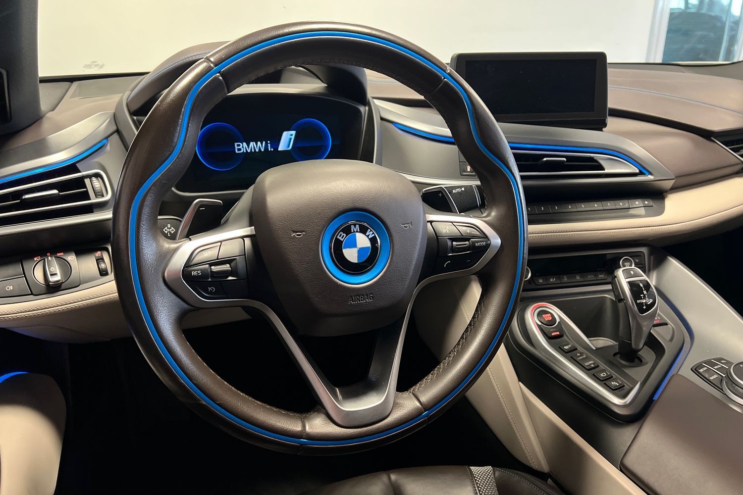BMW i8 2018