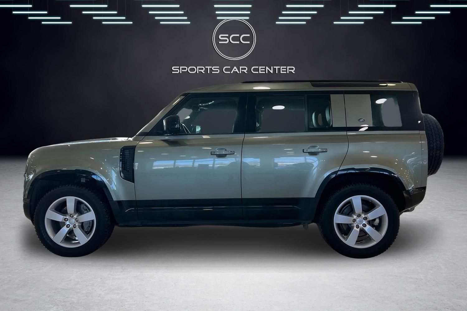 Land Rover Defender 2022